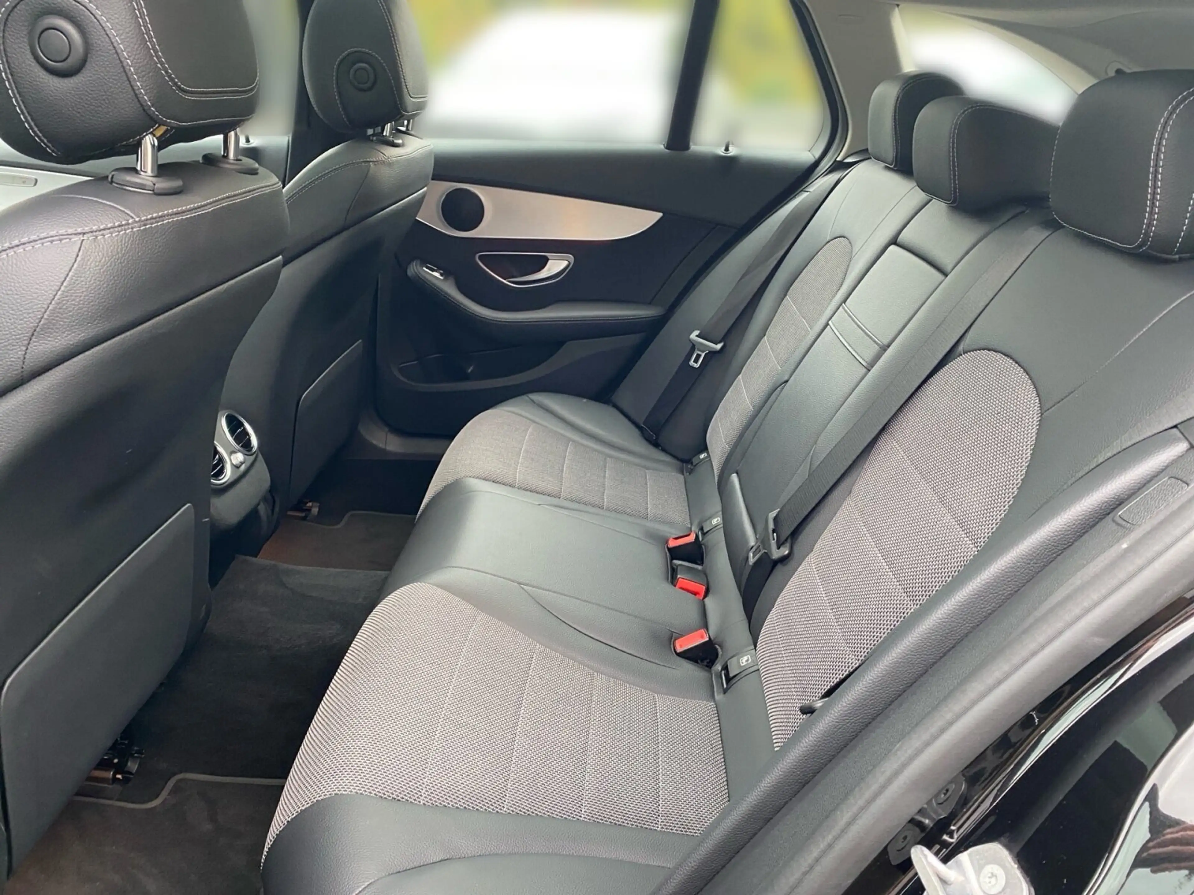 Mercedes-Benz C 300 C 300 d T-Modell *AVANTGARDE*AHK*PANO*SHZ* Navi — photo 11