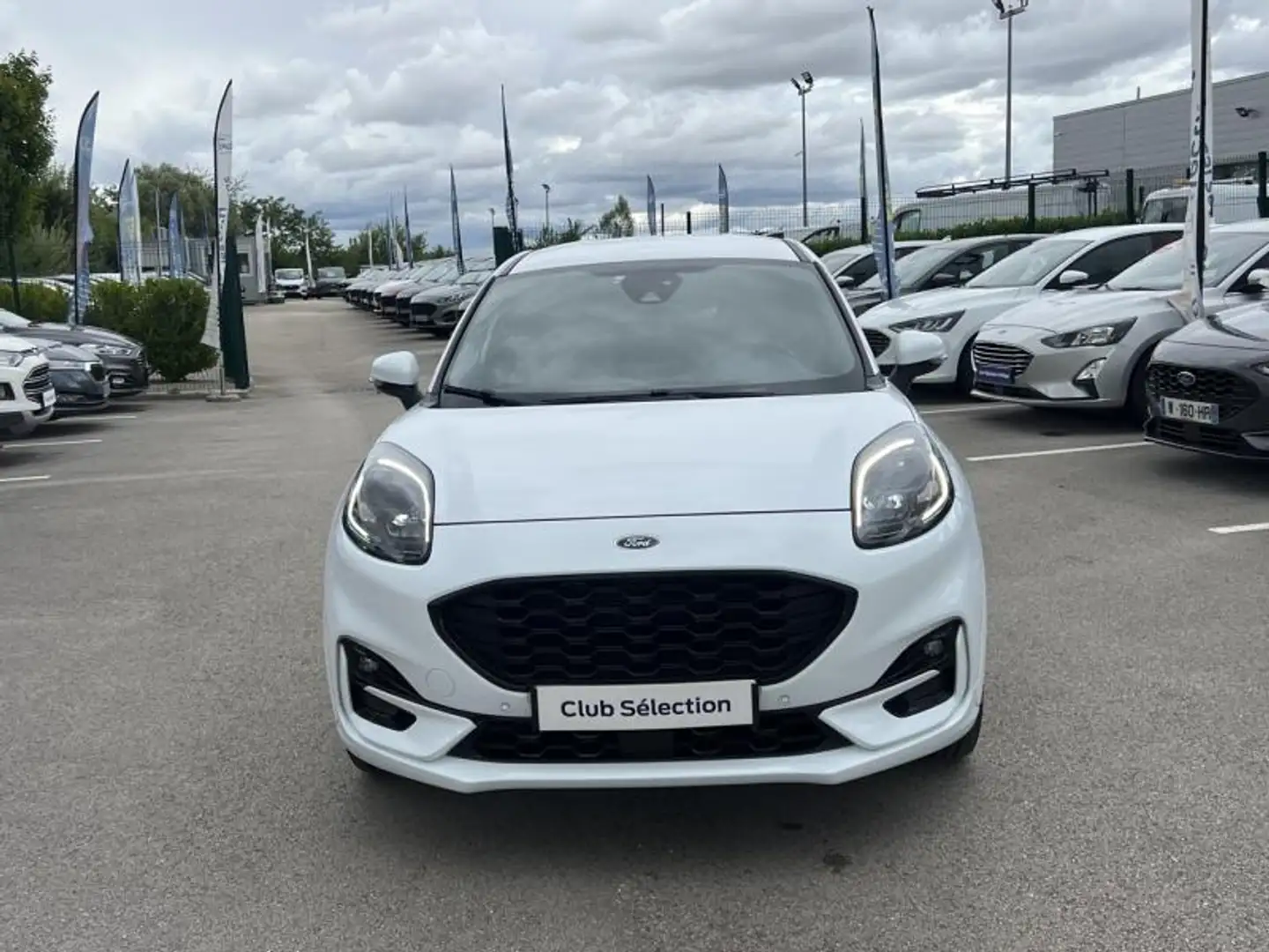 Ford Puma 1.0 EcoBoost 125ch S\u0026S mHEV ST-Line Powershift Blanc - 2
