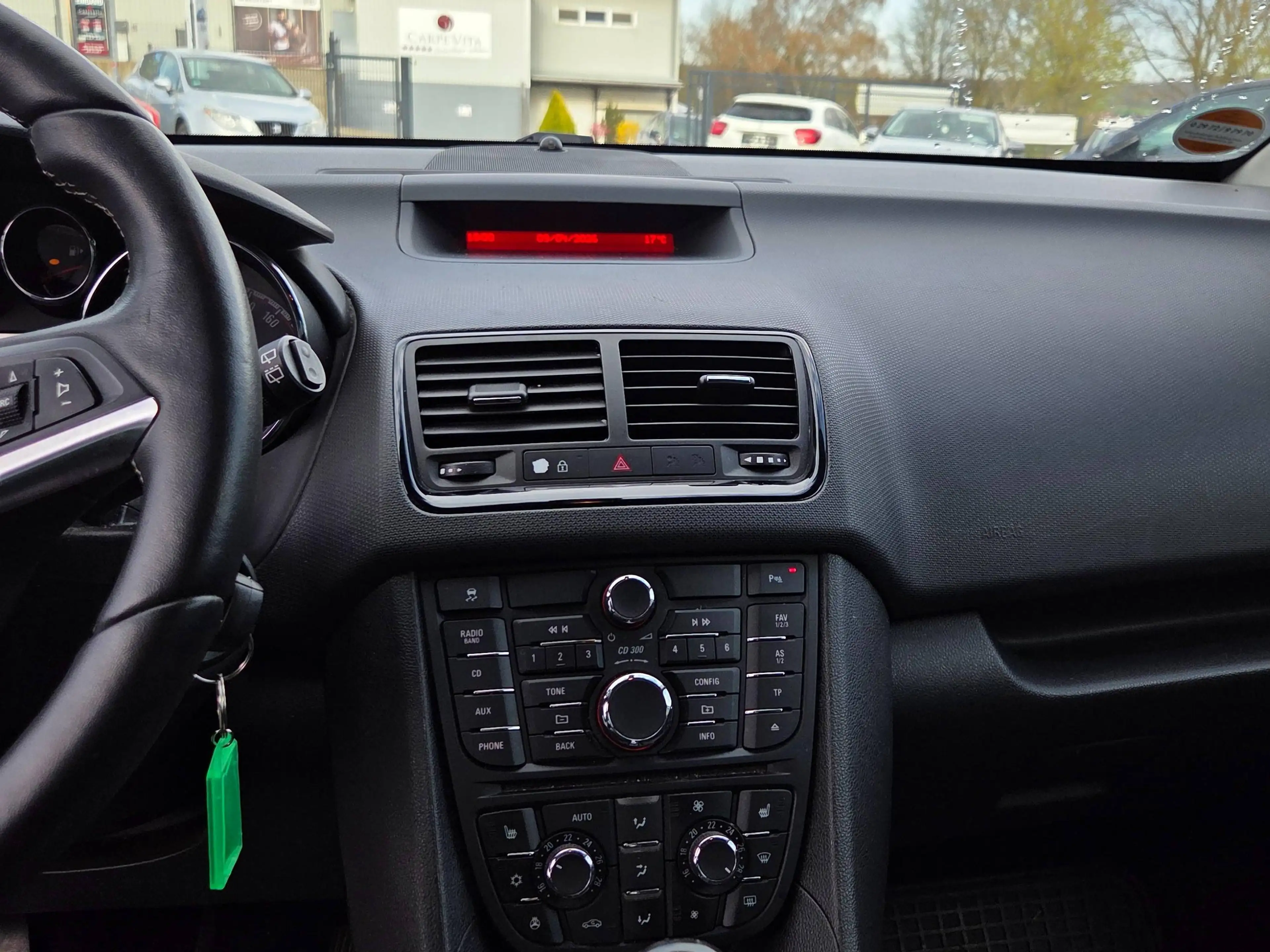 Opel Meriva Active PDC v+h | Komfort & Sicht-Paket | Alu | 6-G — photo 9