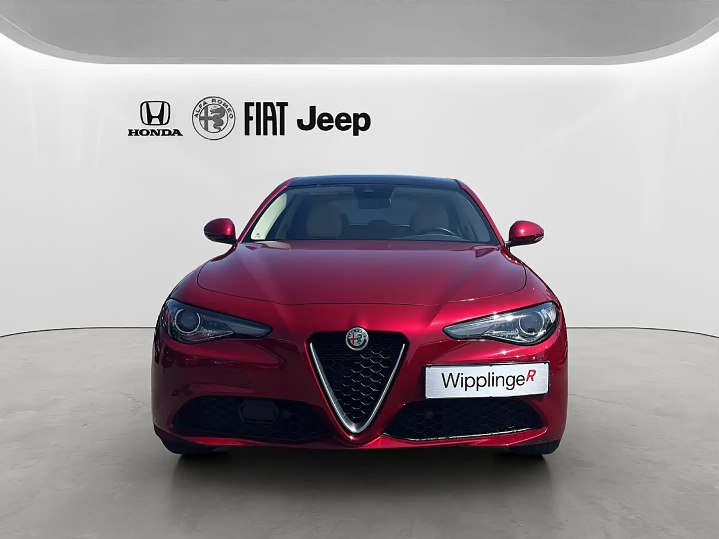 Alfa Romeo Giulia 6C Villa d'Este 2,0 16V 200 AT8 HiFi/SD Rot - 2