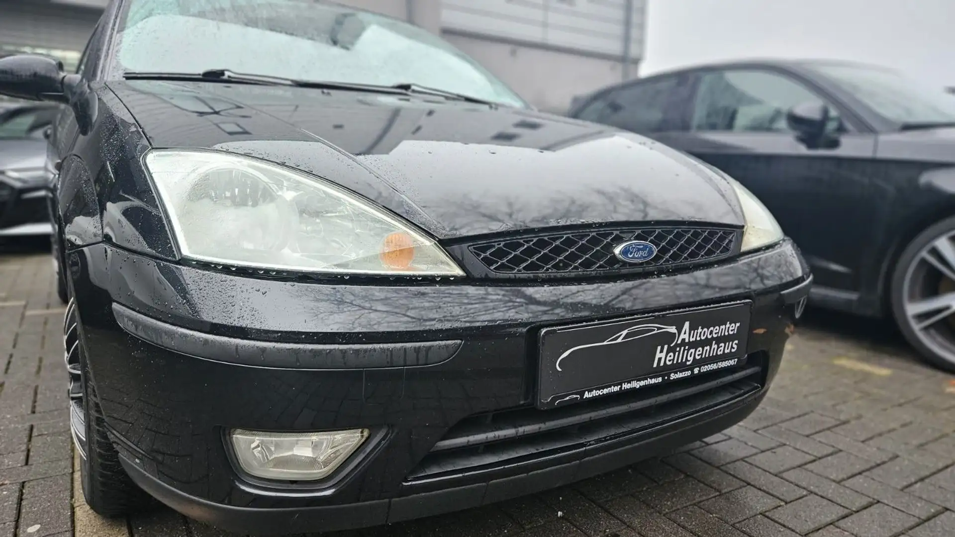 Ford Focus 1.8 Viva Klimaanlage Sitzheizung Schwarz - 1