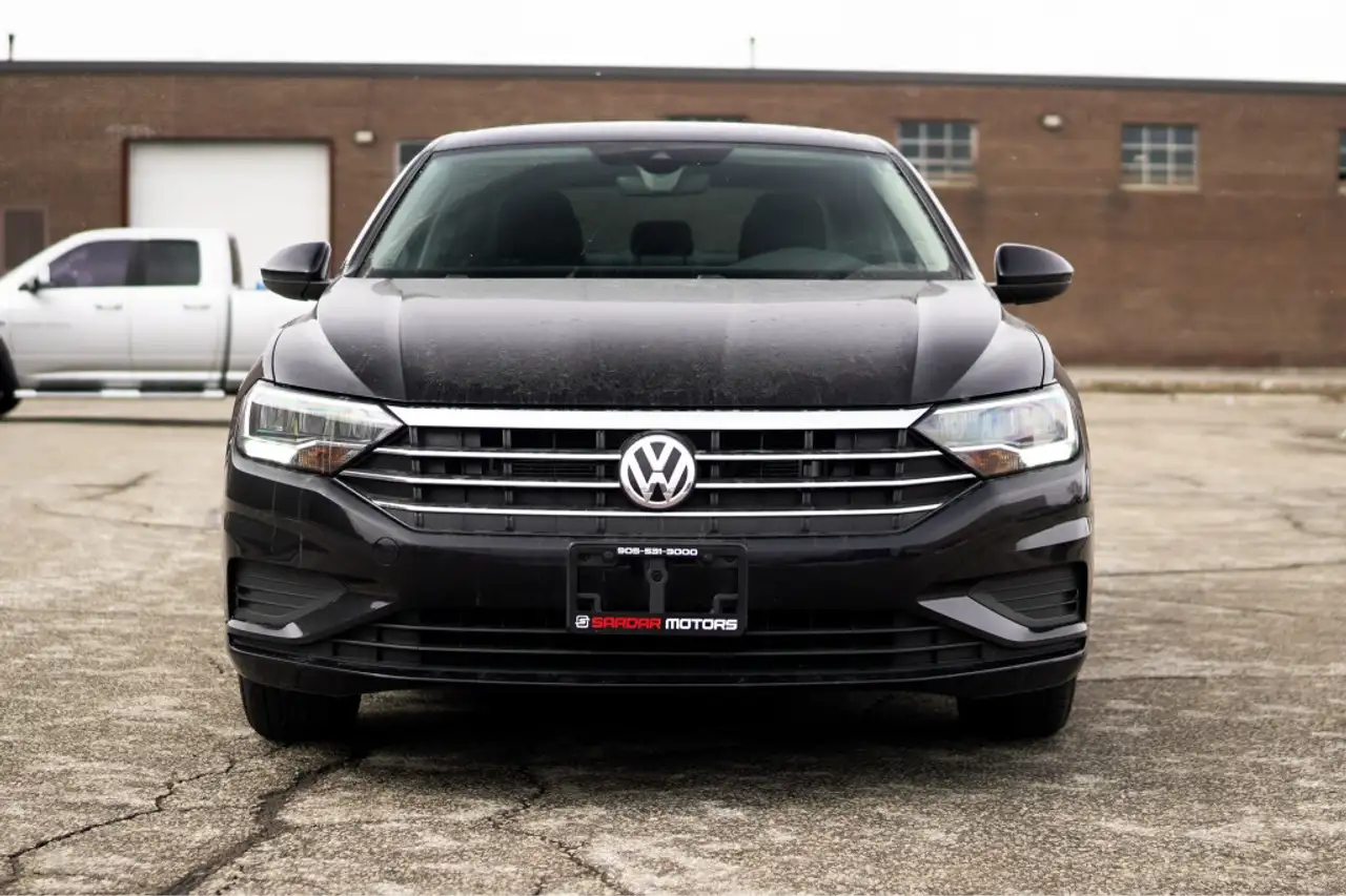 Volkswagen Jetta снимка Volkswagen Jetta