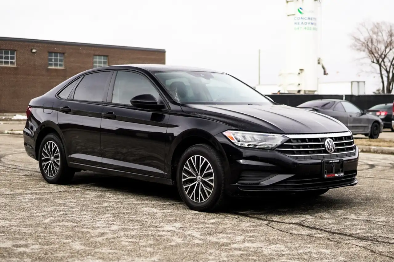 Volkswagen Jetta снимка Volkswagen Jetta