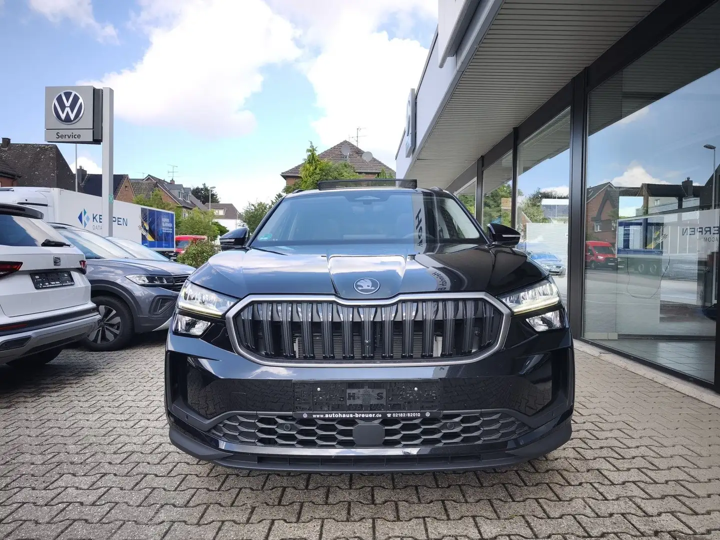 Skoda Kodiaq 1.5 TSI Selection PANO,AHK,KAM,7-Sitzer Negro - 2