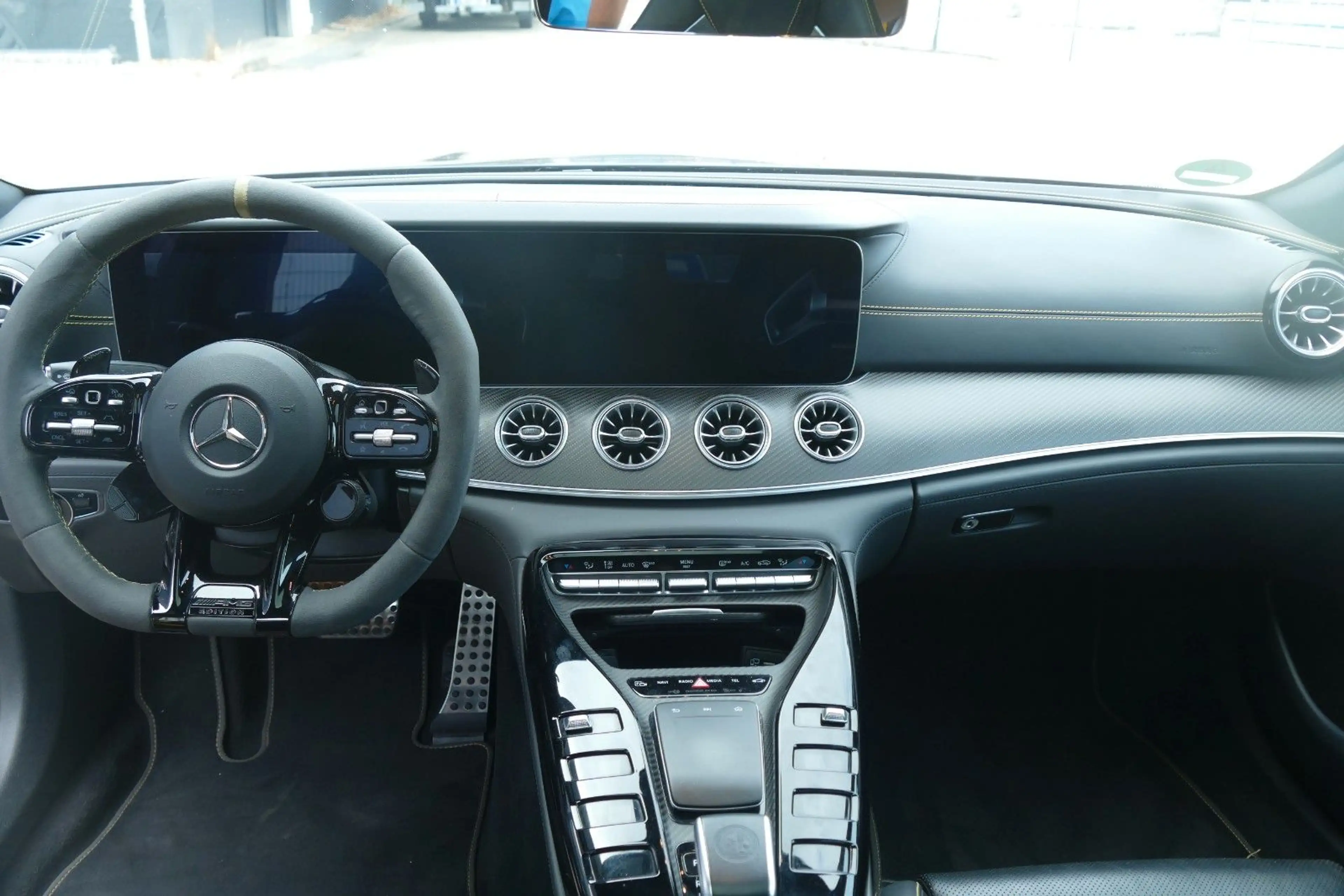 Mercedes-Benz AMG GT 4-trg. 63 S 4Matic+ Editon 1 — photo 13