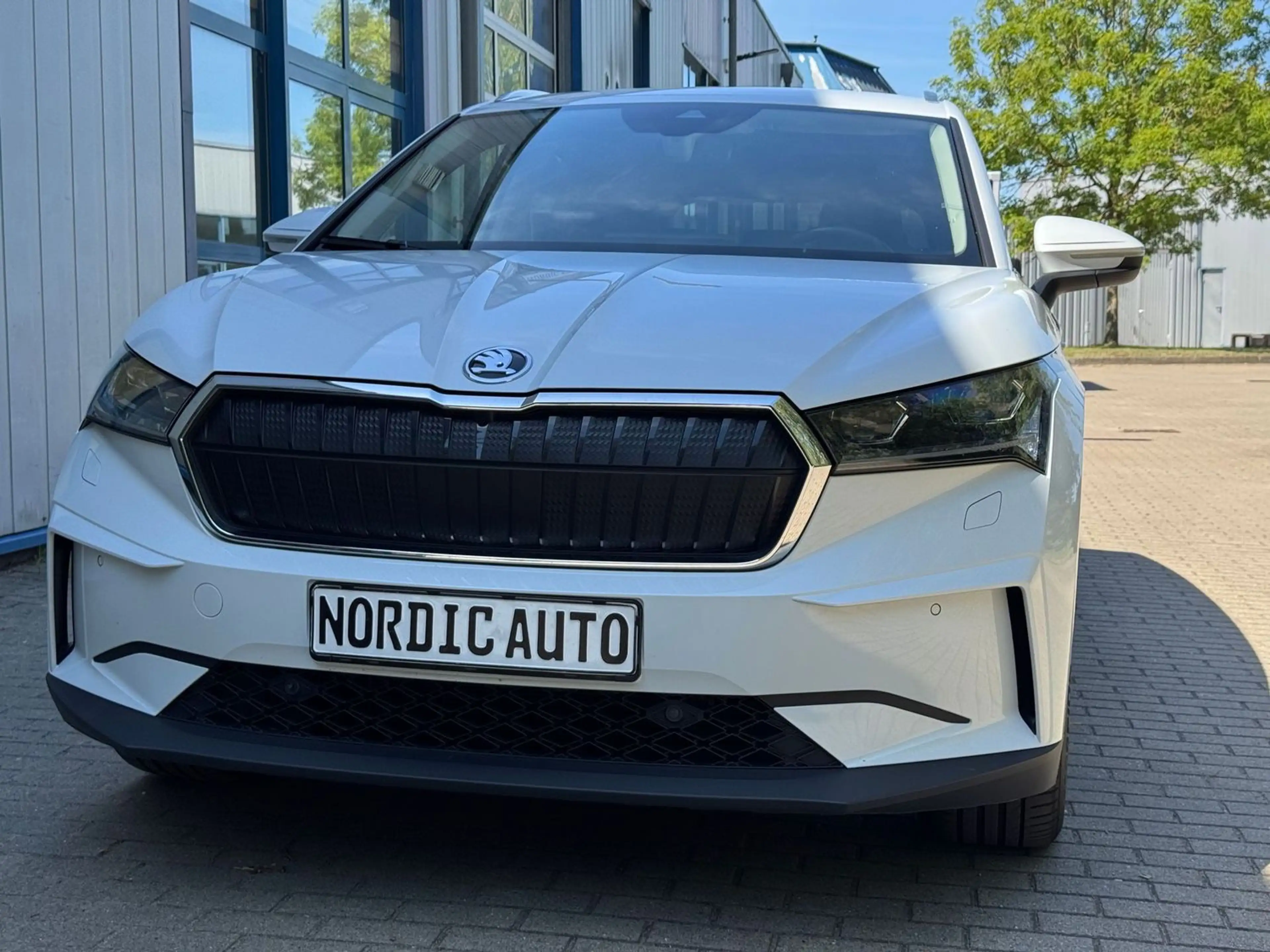 Skoda Enyaq 80 x Loft+AHK+CAM+LENKRADHZG+BLIS — photo 3
