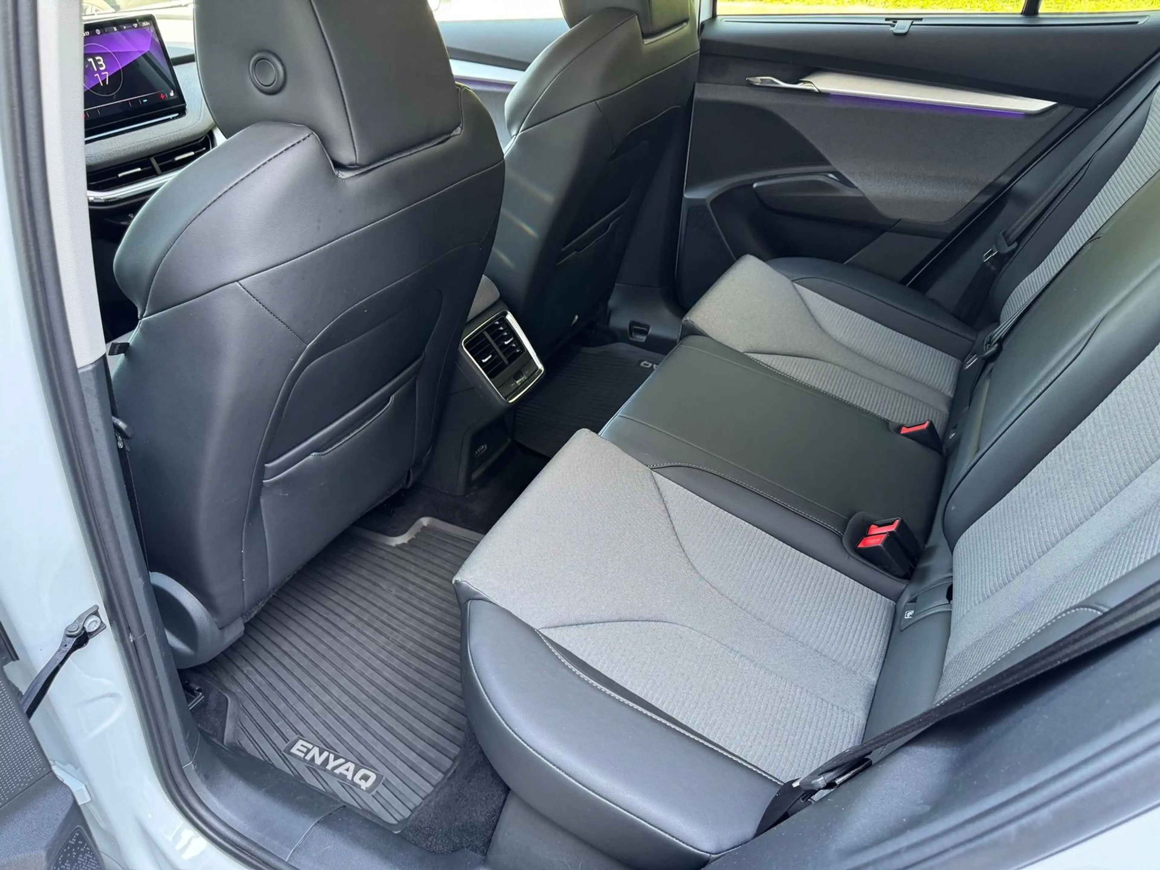 Skoda Enyaq 80 x Loft+AHK+CAM+LENKRADHZG+BLIS — photo 12