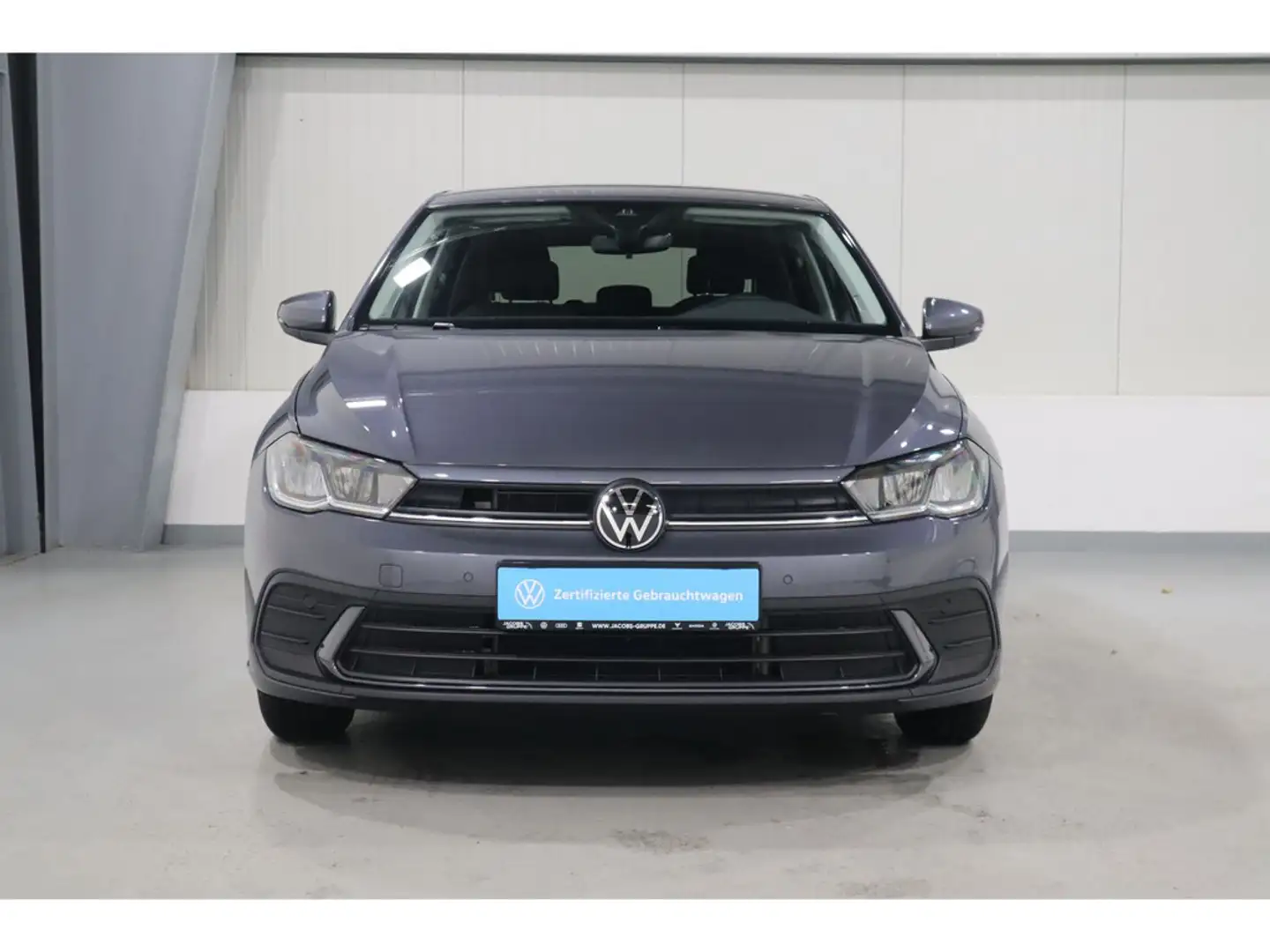 Volkswagen Polo VI 1.0 TSI Life Navi*SHZ*ACC*KLIMA Grau - 2