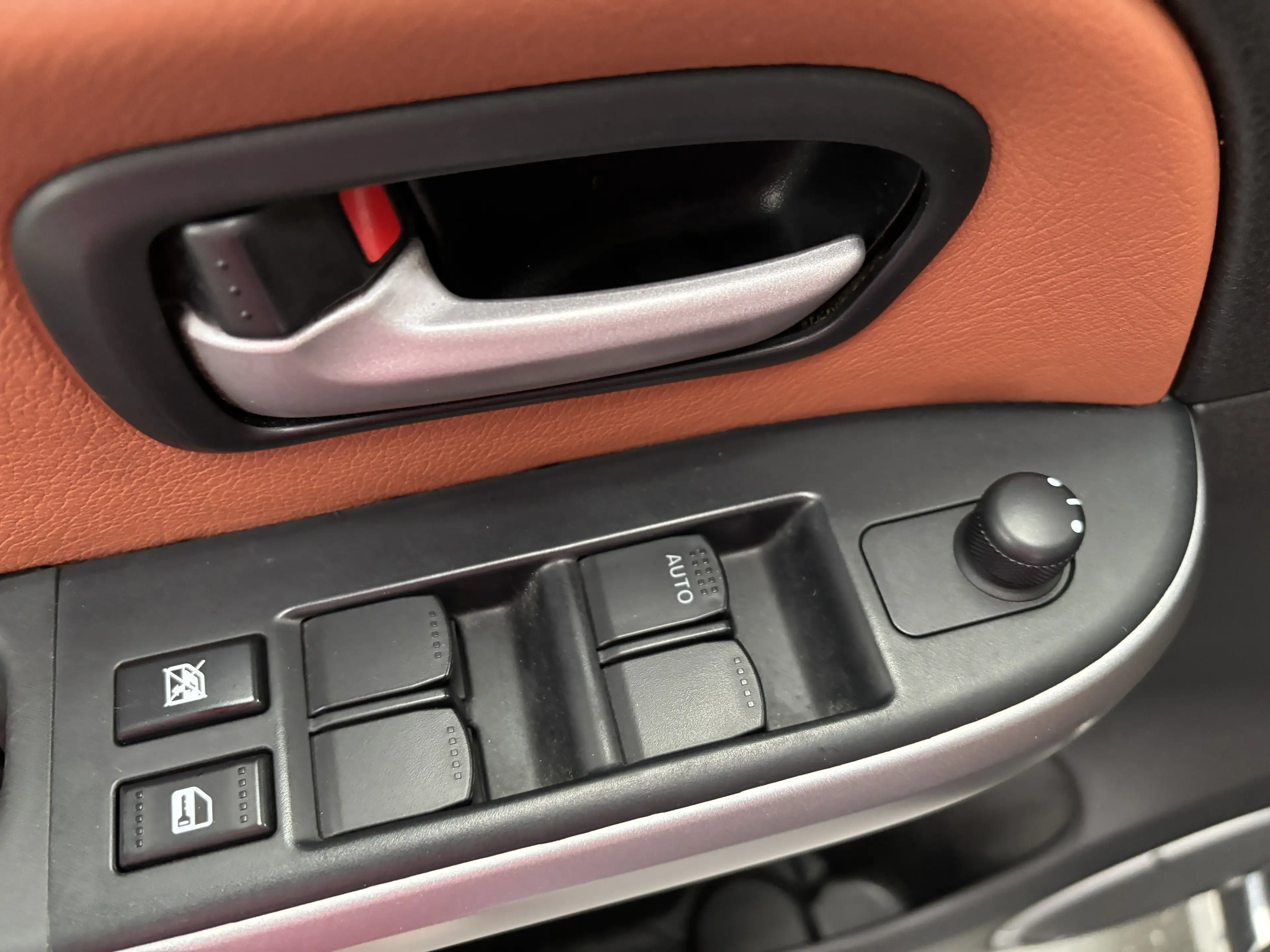 Suzuki Grand Vitara 2.0-16V Exclusive 4x4 | Trekhaak | Cruise control — photo 19