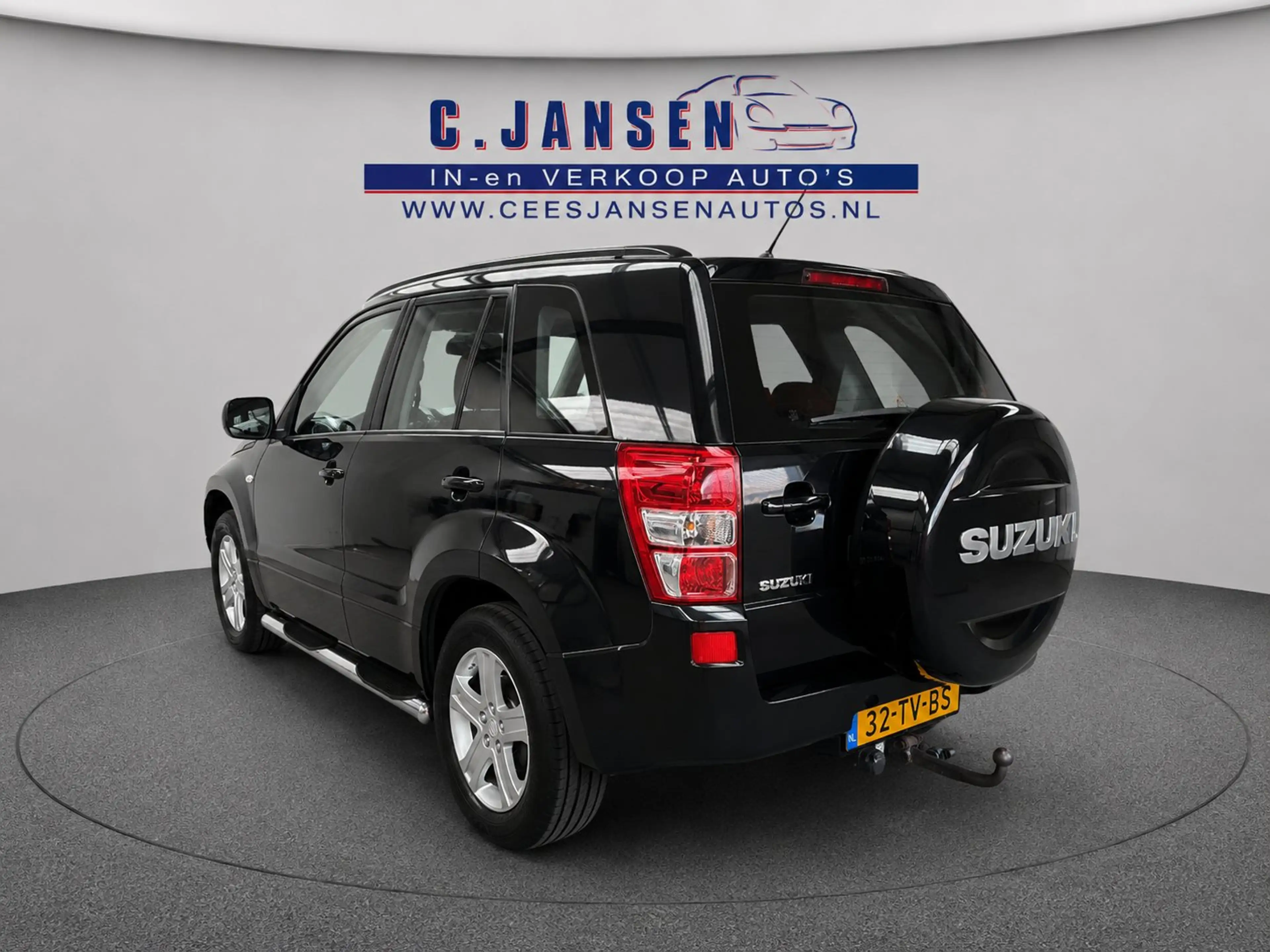 Suzuki Grand Vitara 2.0-16V Exclusive 4x4 | Trekhaak | Cruise control — photo 4