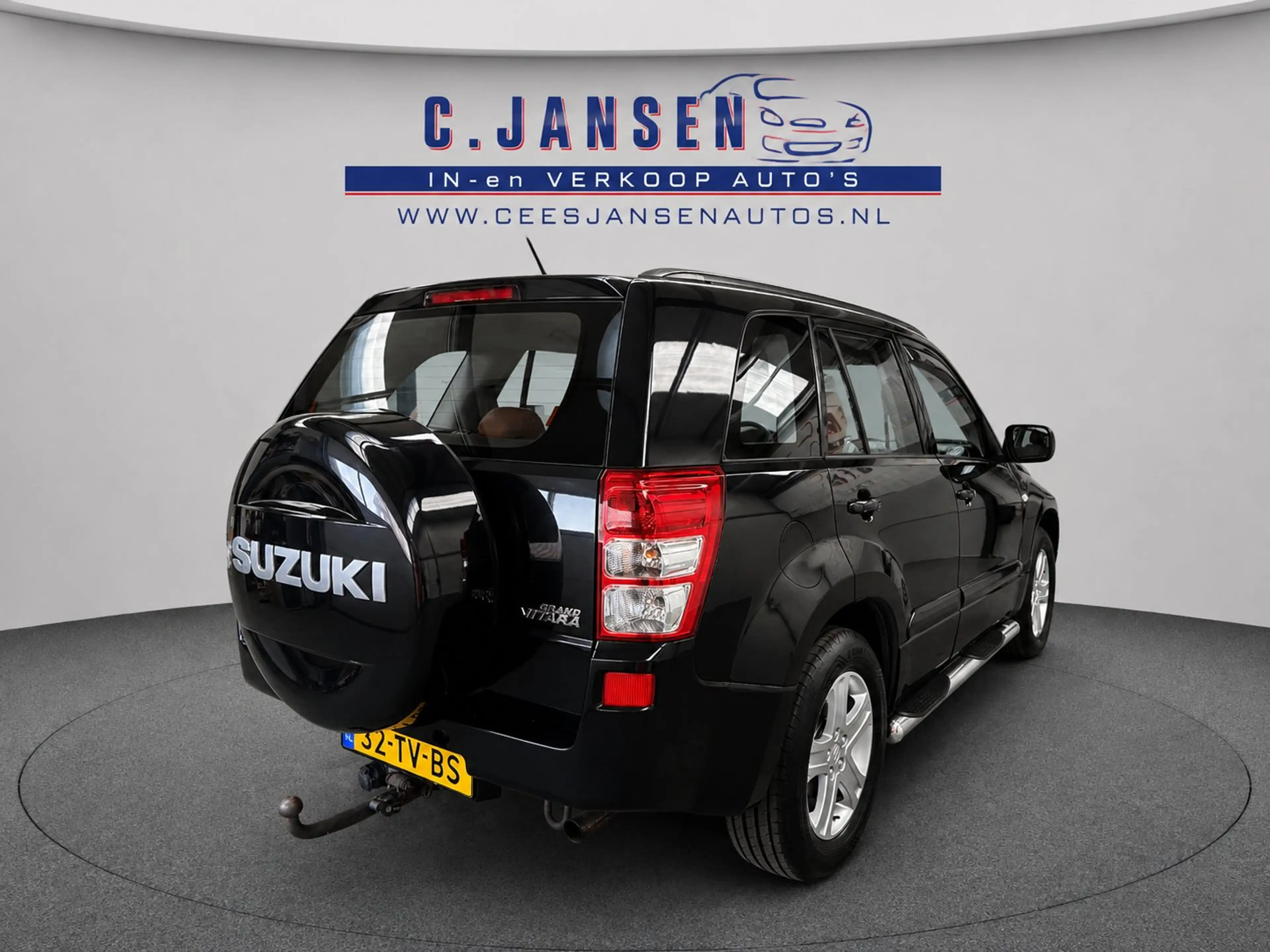 Suzuki Grand Vitara 2.0-16V Exclusive 4x4 | Trekhaak | Cruise control — photo 6