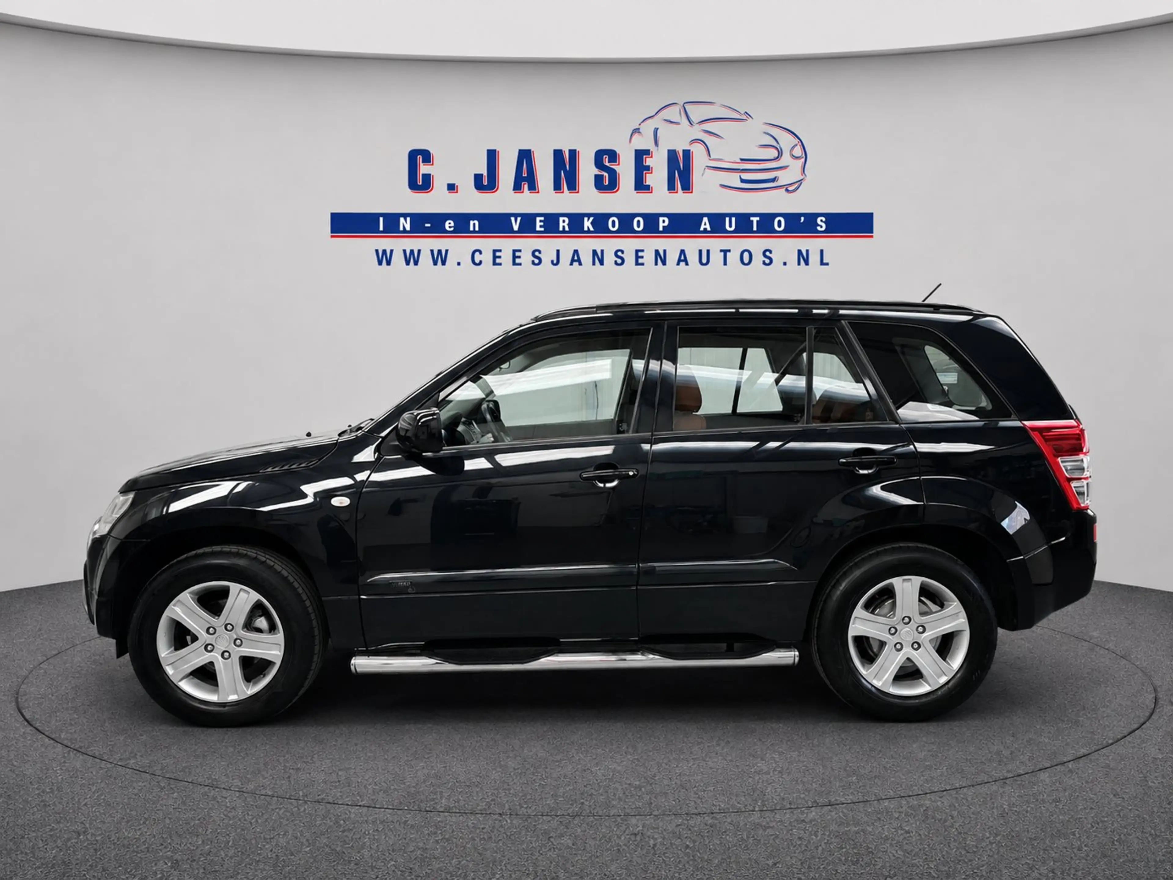Suzuki Grand Vitara 2.0-16V Exclusive 4x4 | Trekhaak | Cruise control — photo 3