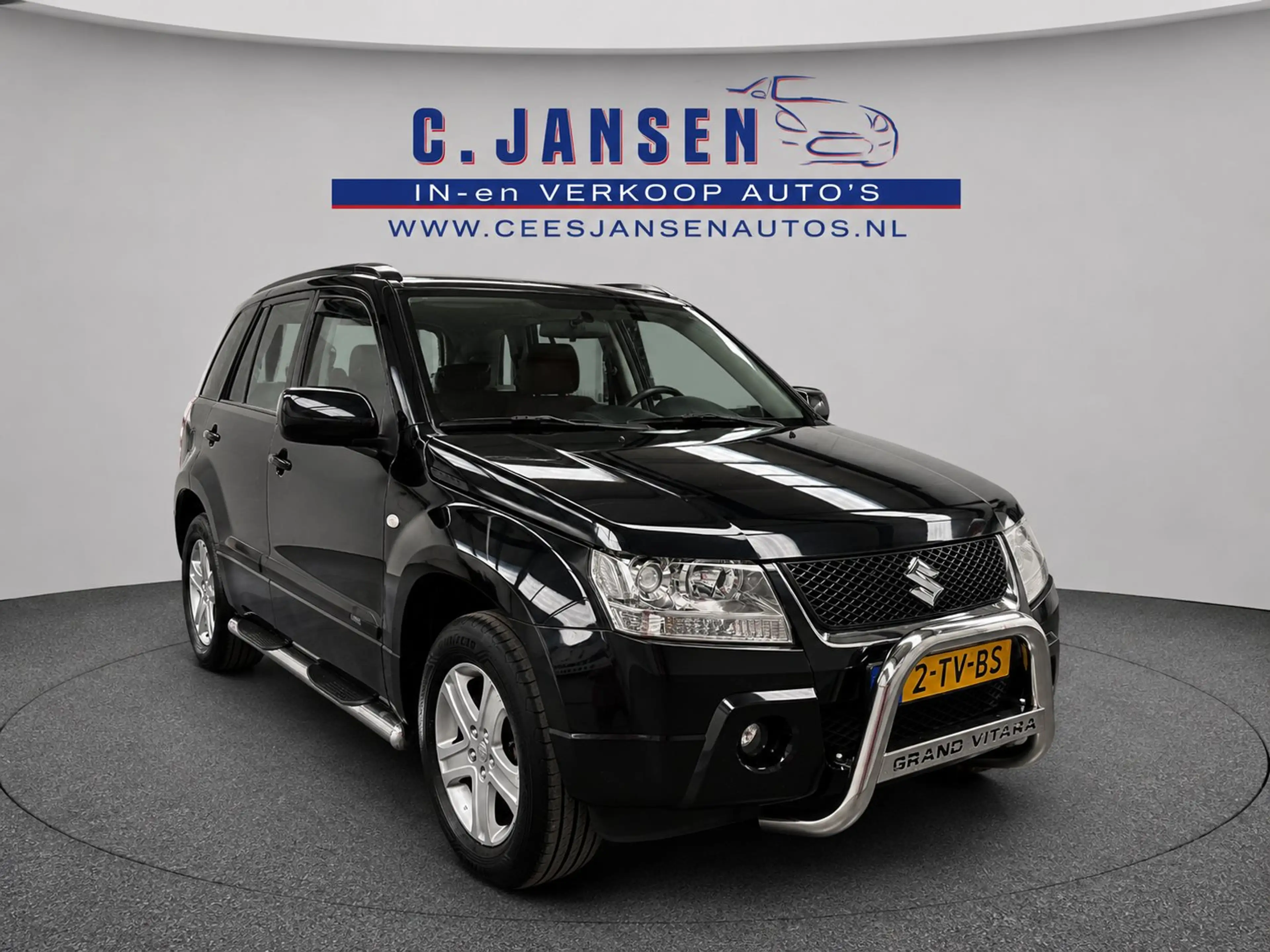 Suzuki Grand Vitara 2.0-16V Exclusive 4x4 | Trekhaak | Cruise control — photo 8