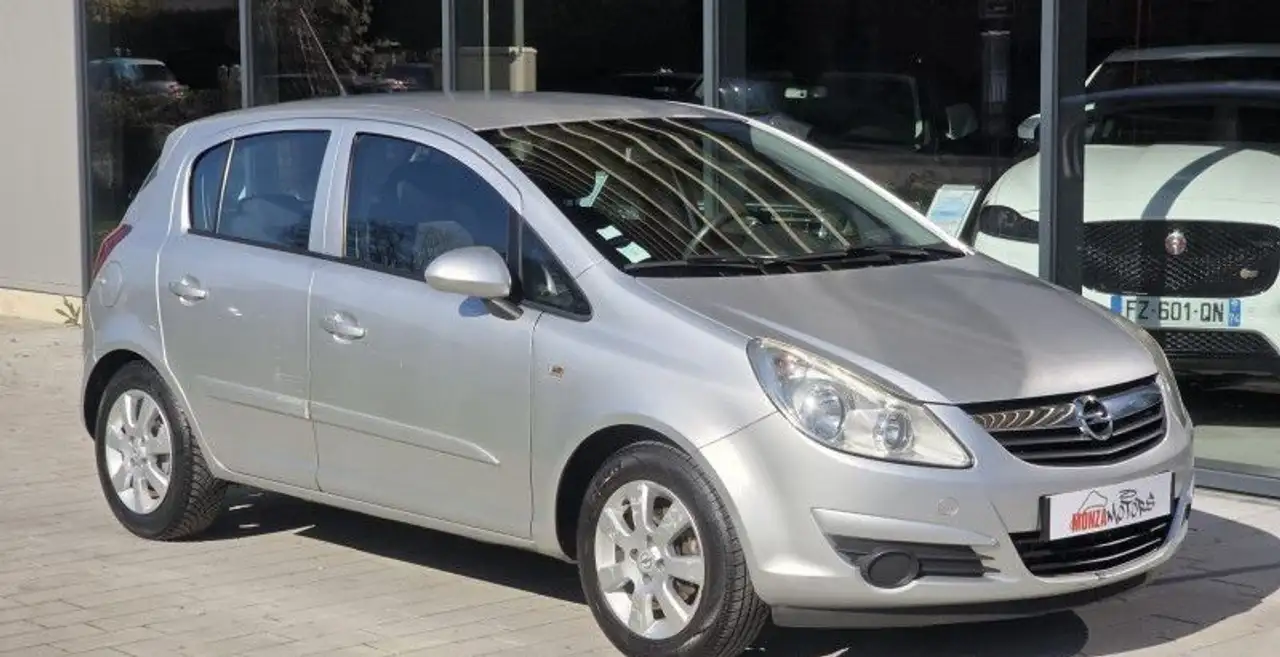 Opel Corsa 1.2 TWINPORT COSMO 5P