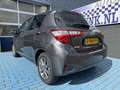 Toyota Yaris 1.5 Hybrid CRUISE NAVI P-CAM ALL SEASON Grijs - thumbnail 6