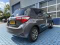 Toyota Yaris 1.5 Hybrid CRUISE NAVI P-CAM ALL SEASON Grijs - thumbnail 8