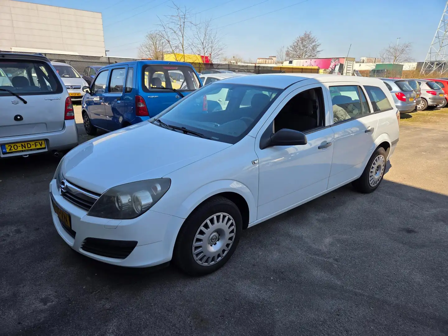 Opel Astra Wagon 1.4 Business Weiß - 2