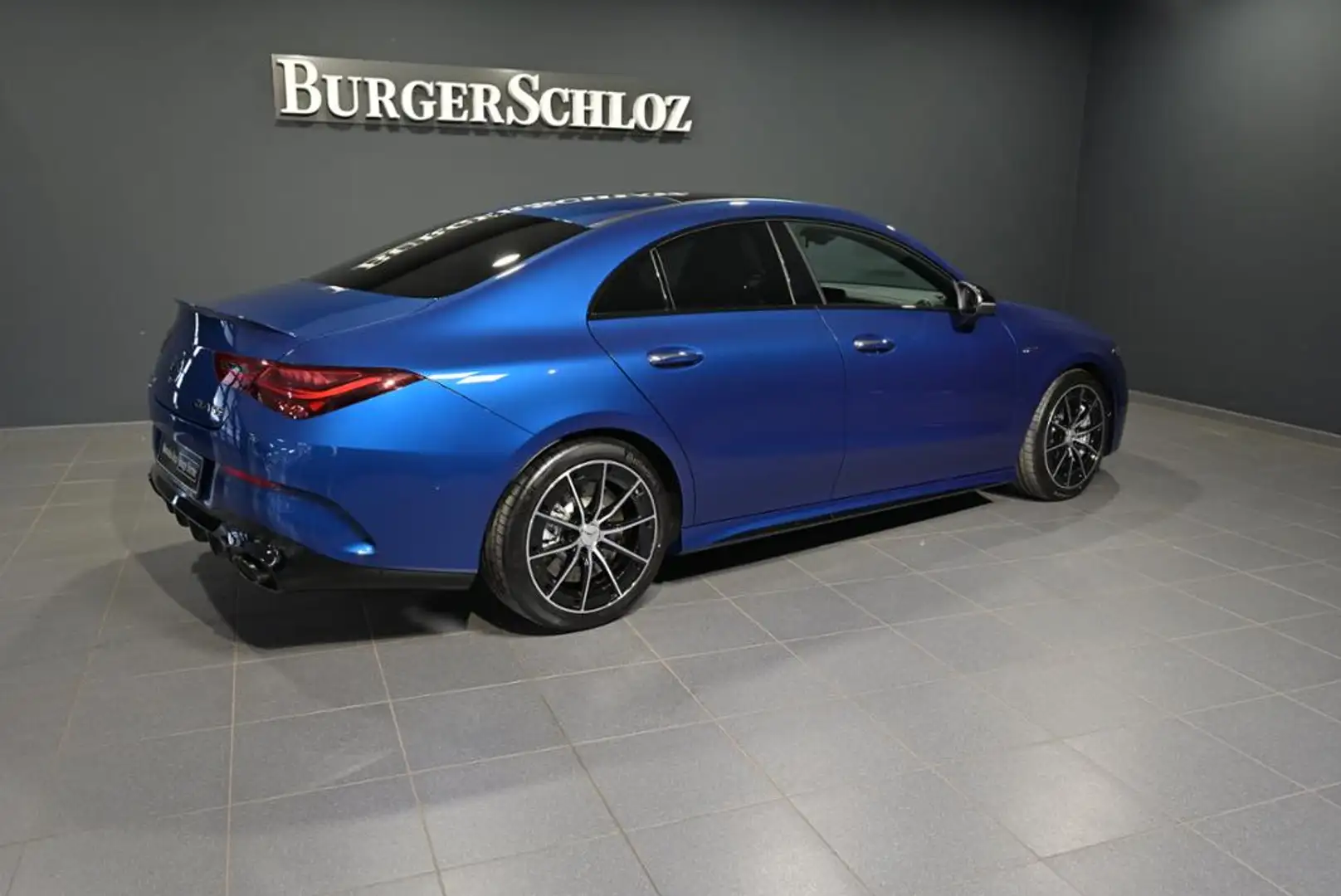 Mercedes-Benz CLA 35 AMG CLA 35 4M AMG Coupé PANO/DISTRO/NIGHT/RFK/TOTW Azul - 2