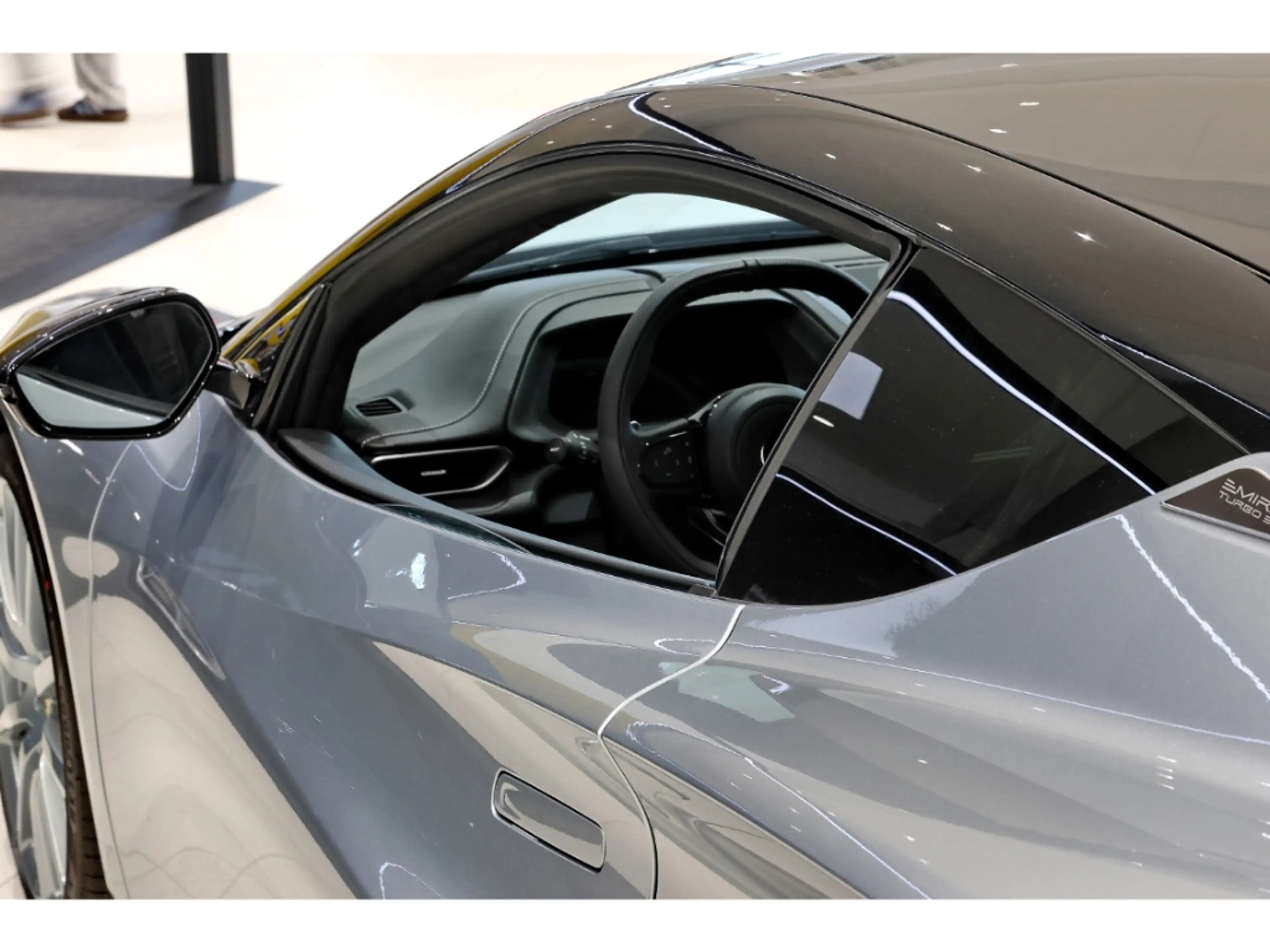 Lotus Emira Turbo SE Extended co-driver pack *LOTUS HANNOVER* — photo 5