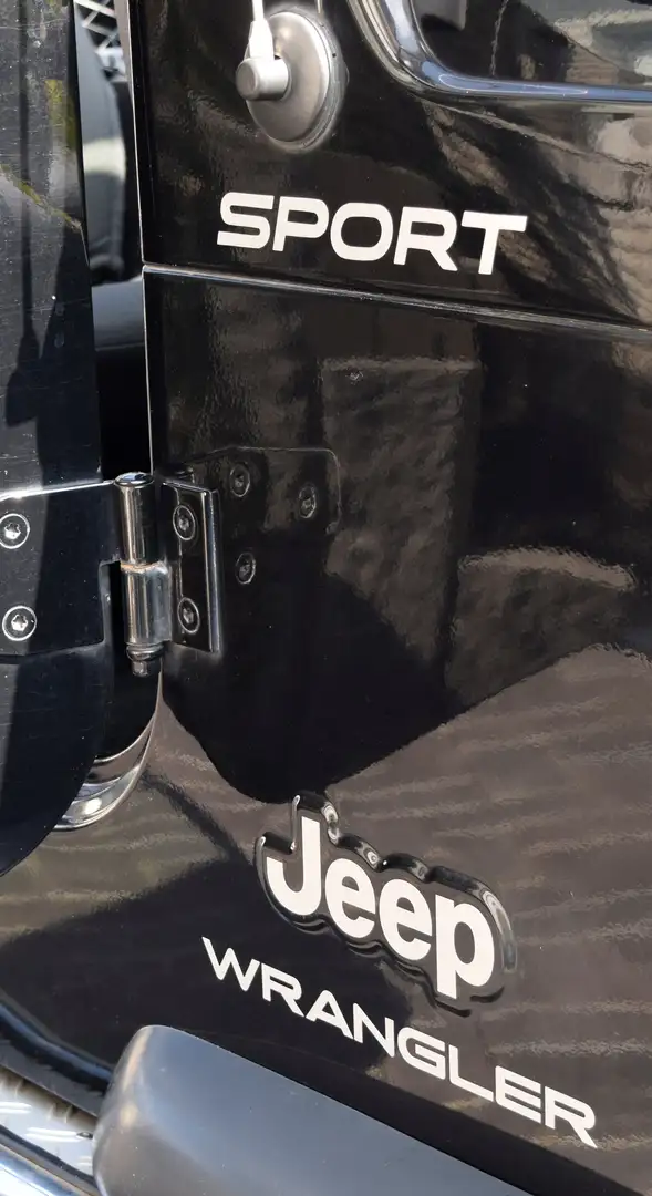 Jeep Wrangler Wrangler 2.4 Sport Fekete - 2