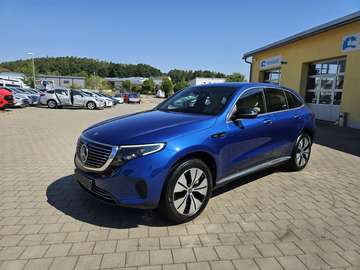 EQC 400 4Matic*1Hand*Kamera*8fachBereift*AHK