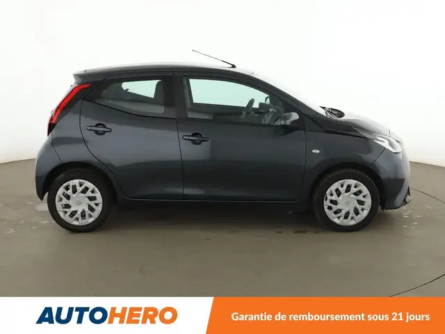 Toyota Aygo view 7