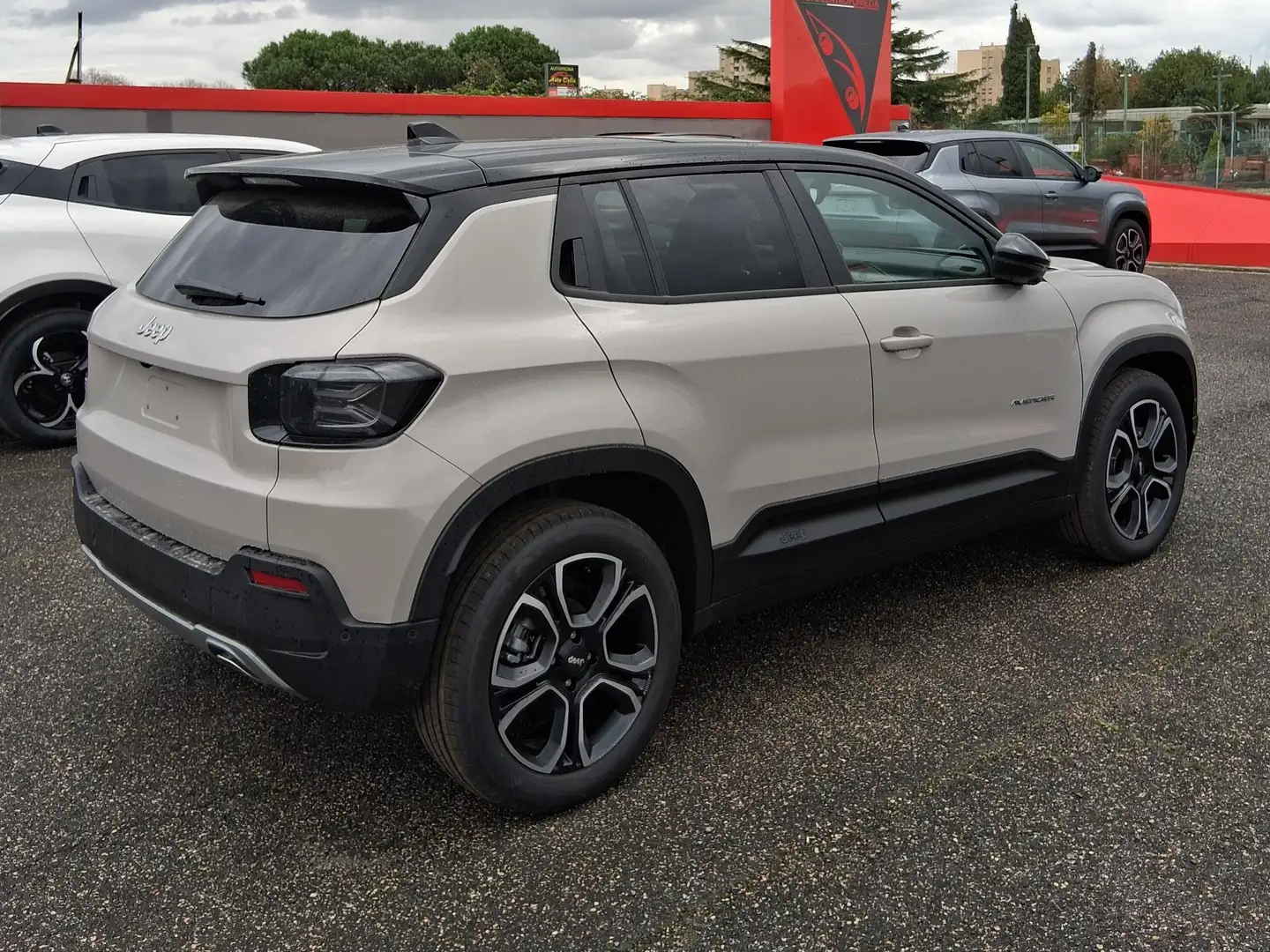 Jeep Avenger Avenger 1.2 turbo Summit fwd 100cv - 2