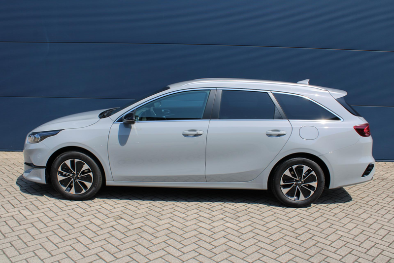 Kia Ceed SW / cee'd SW Sportswagon 1.0 T-GDi 100pk Design Edition | Camer — photo 3