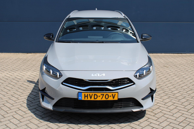 Kia Ceed SW / cee'd SW Sportswagon 1.0 T-GDi 100pk Design Edition | Camer — photo 9