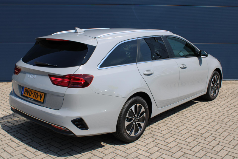 Kia Ceed SW / cee'd SW Sportswagon 1.0 T-GDi 100pk Design Edition | Camer — photo 6