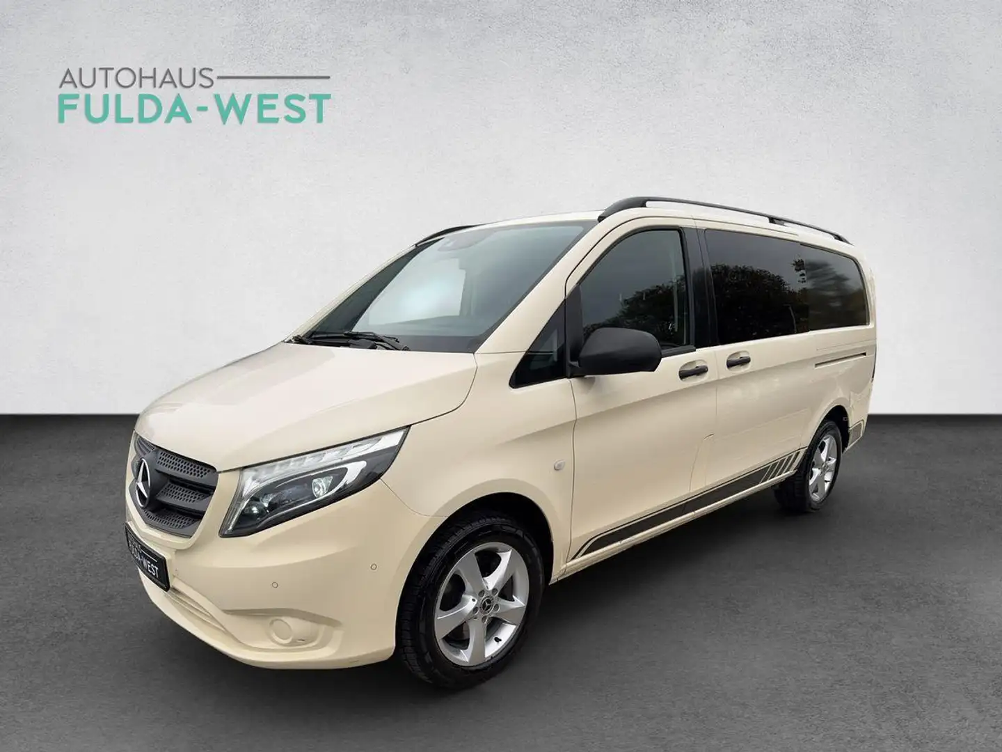 Mercedes-Benz Vito Mixto 116CDI 4x4 lang LKW 5-Sitzer ILS Navi Beige - 2