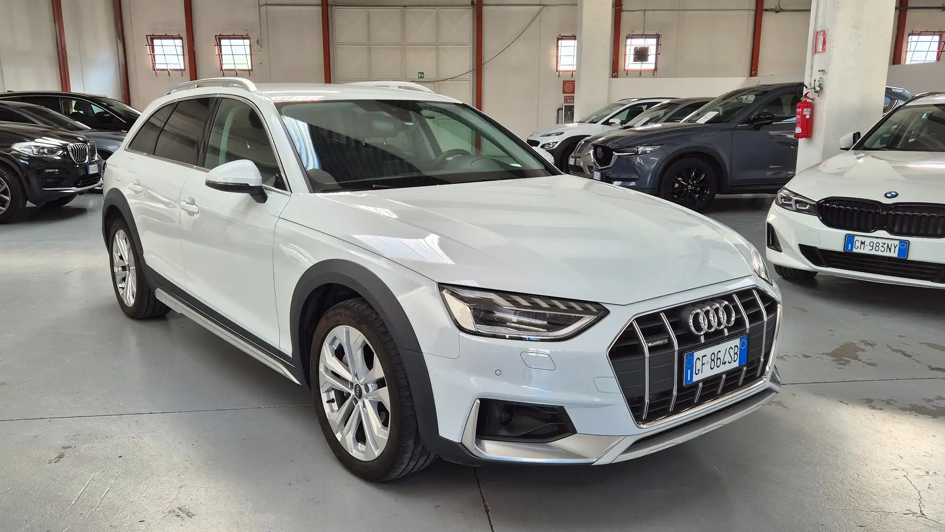 Audi A4 allroad A4 Allroad 40 2.0 TDI EVOLUTION quattro 204cv s-tr Bianco - 2