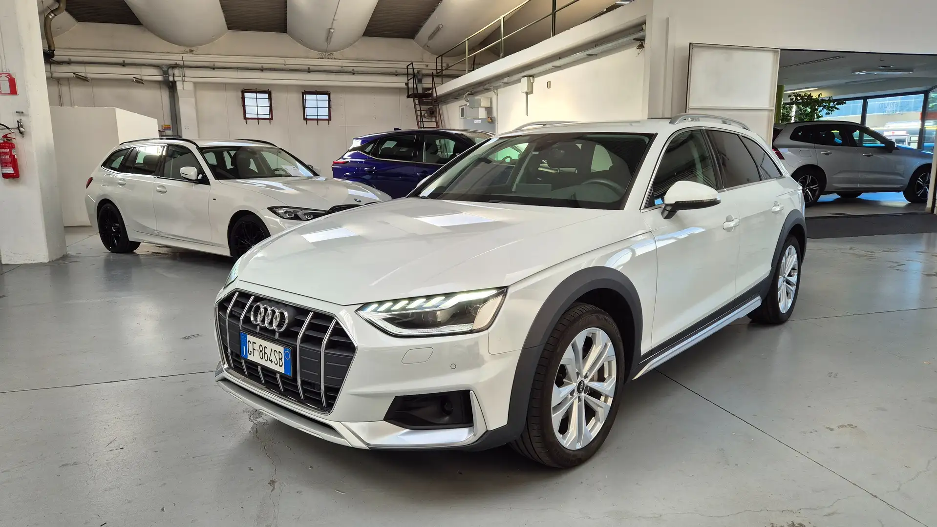 Audi A4 allroad A4 Allroad 40 2.0 TDI EVOLUTION quattro 204cv s-tr Bianco - 1