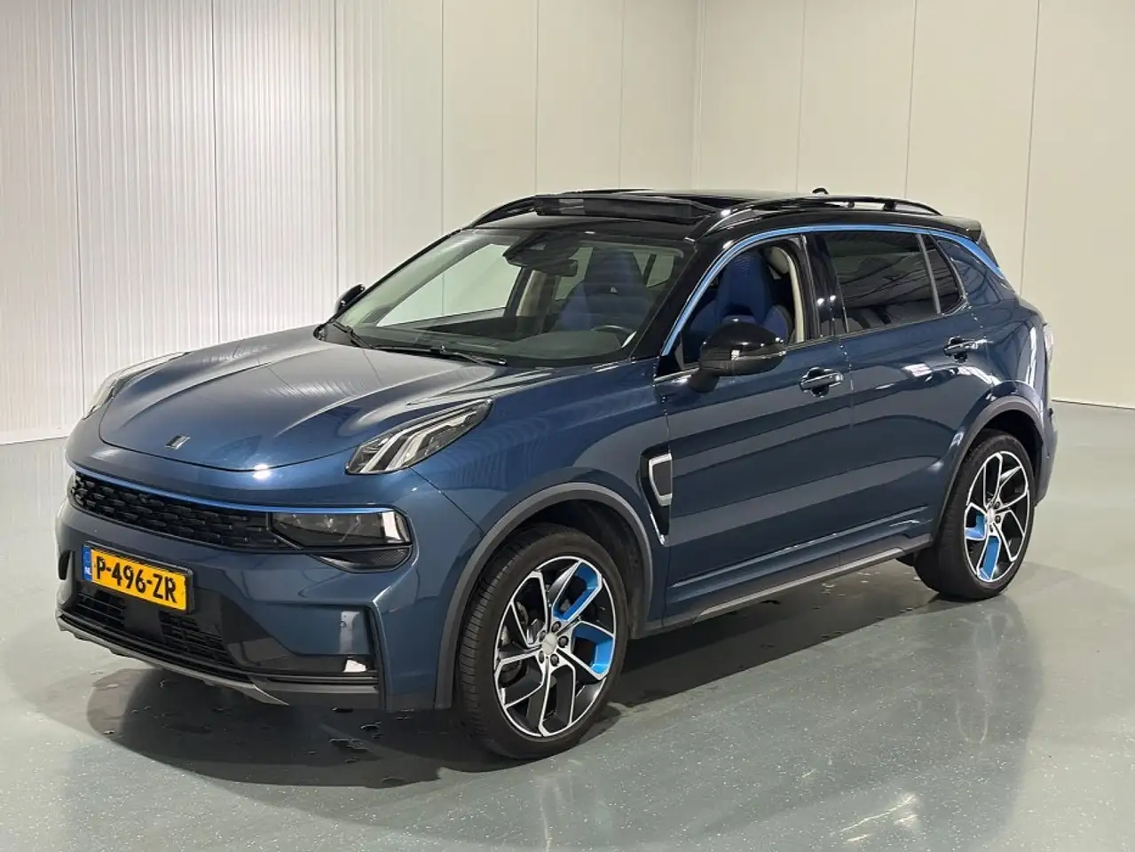 Lynk & Co 01