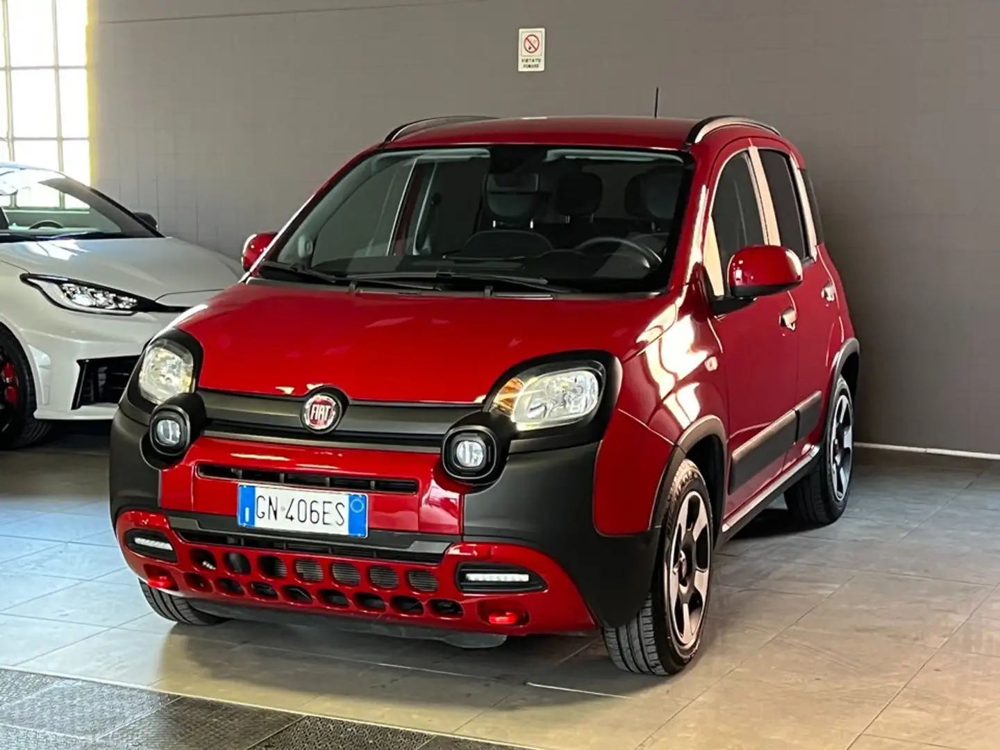 Fiat Panda Panda Cross 1.0 hybrid City Cross Rot - 2