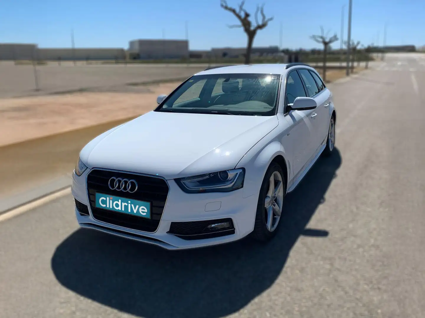 Audi A4 Avant 2.0TDI Black line edition 110kW Blanco - 2