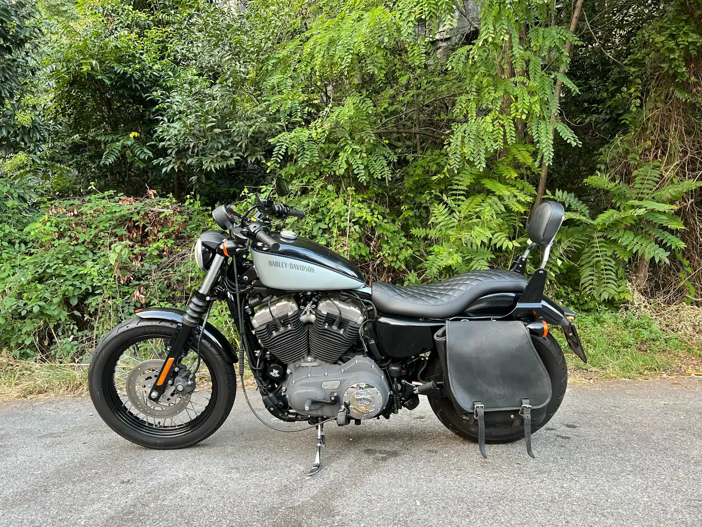 Harley-Davidson Sportster 1200 sportster nightster 1200 xl, bicolore nera grigia Zwart - 1