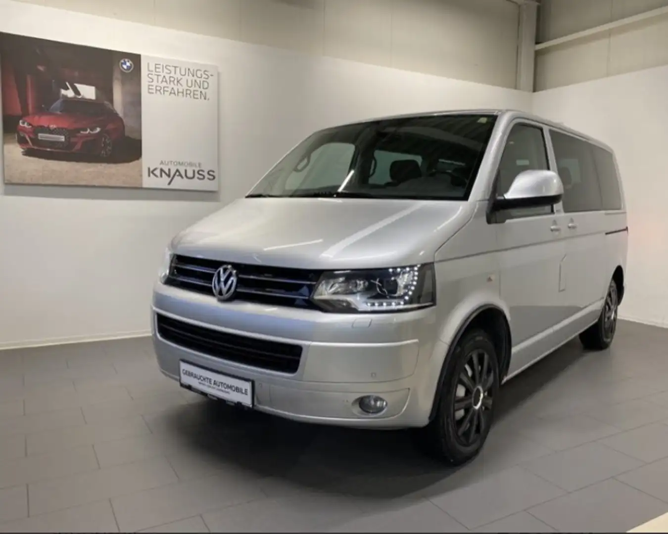 Volkswagen T5 Multivan Multivan Match 2,0 BiTDI 4motion D-PF Match Silber - 1