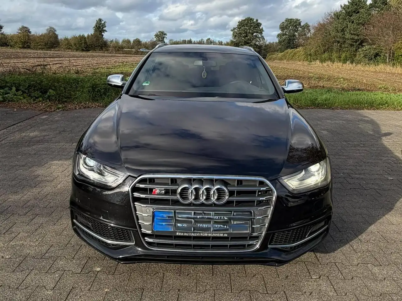 Audi S4