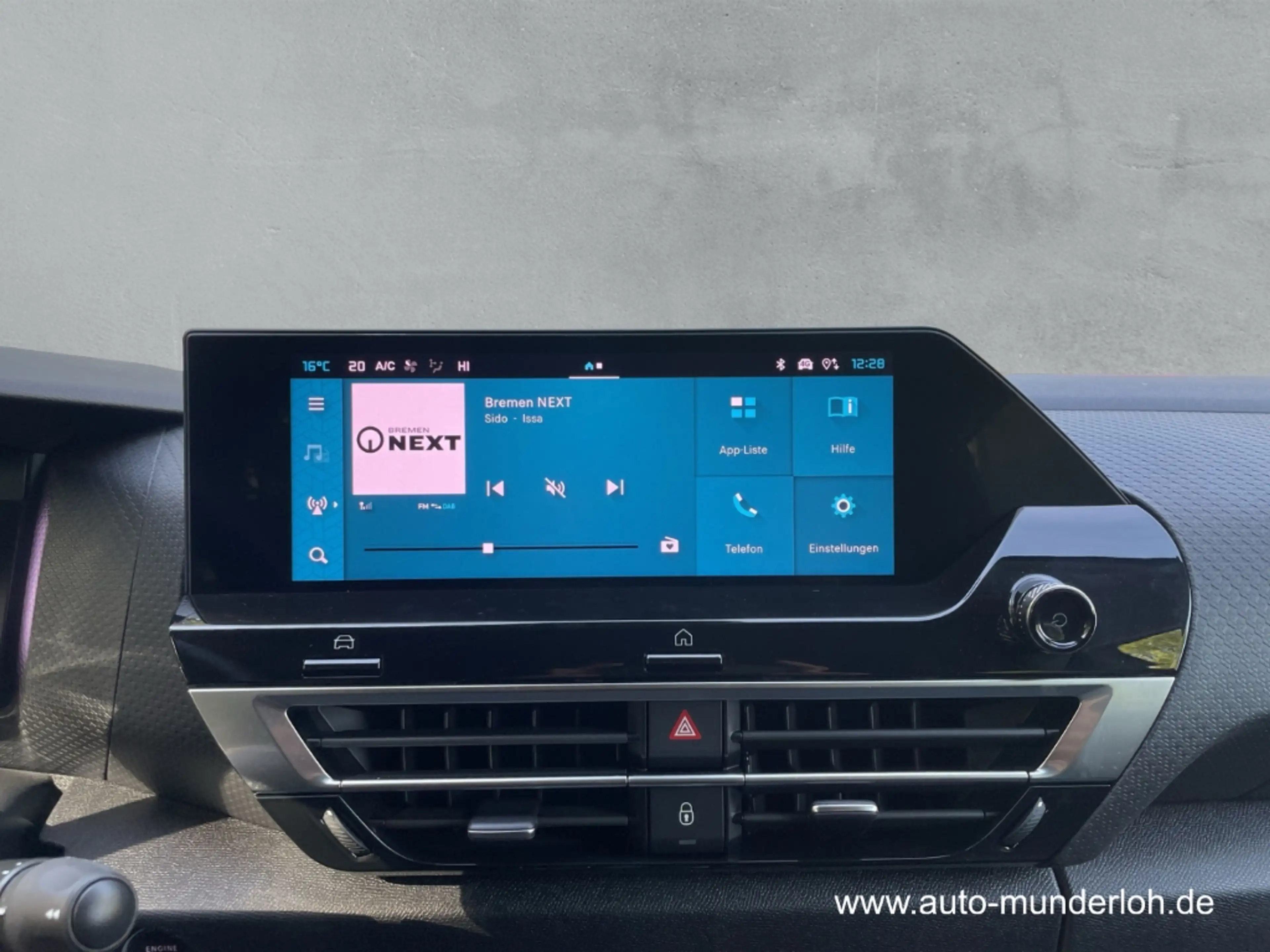 Citroen E-C4 Electric 136 SHINE RÜCKFAHRKAMERA  SITZHEIZUNG KLIMAAUTOMAT — photo 13