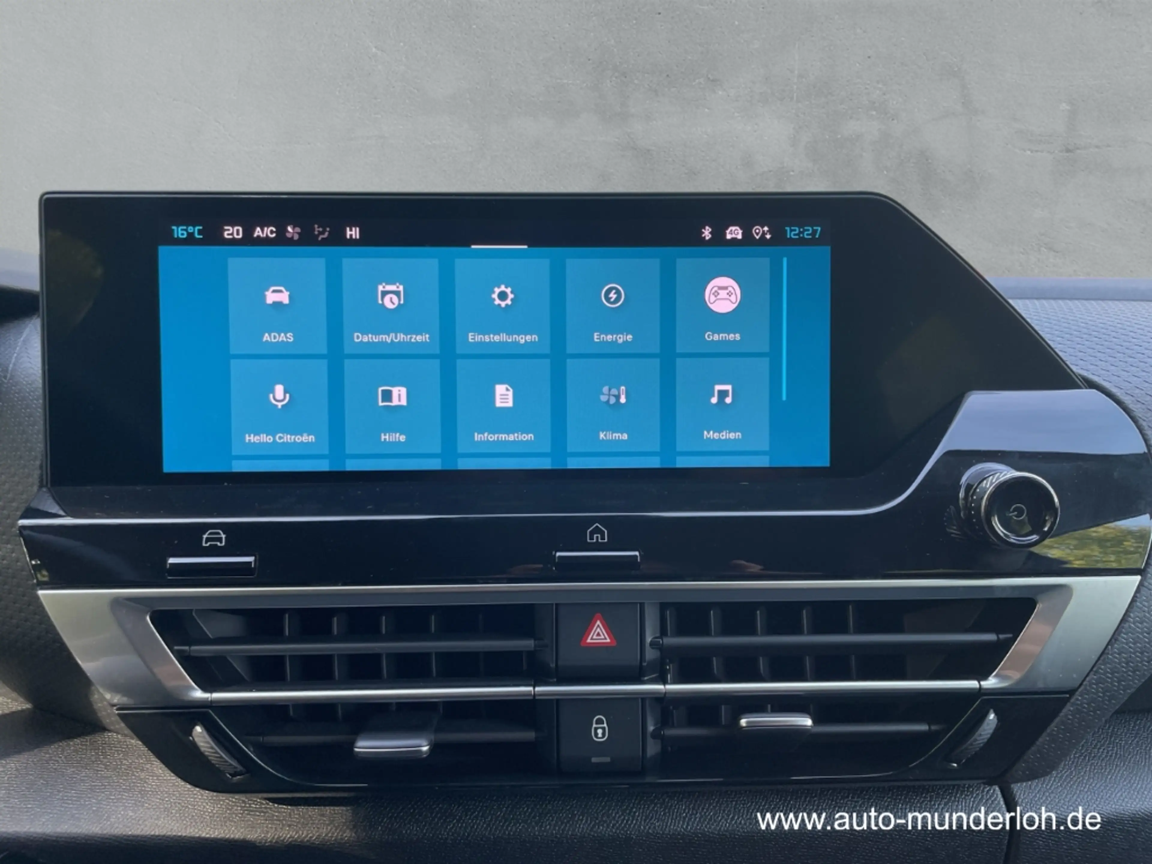 Citroen E-C4 Electric 136 SHINE RÜCKFAHRKAMERA  SITZHEIZUNG KLIMAAUTOMAT — photo 14