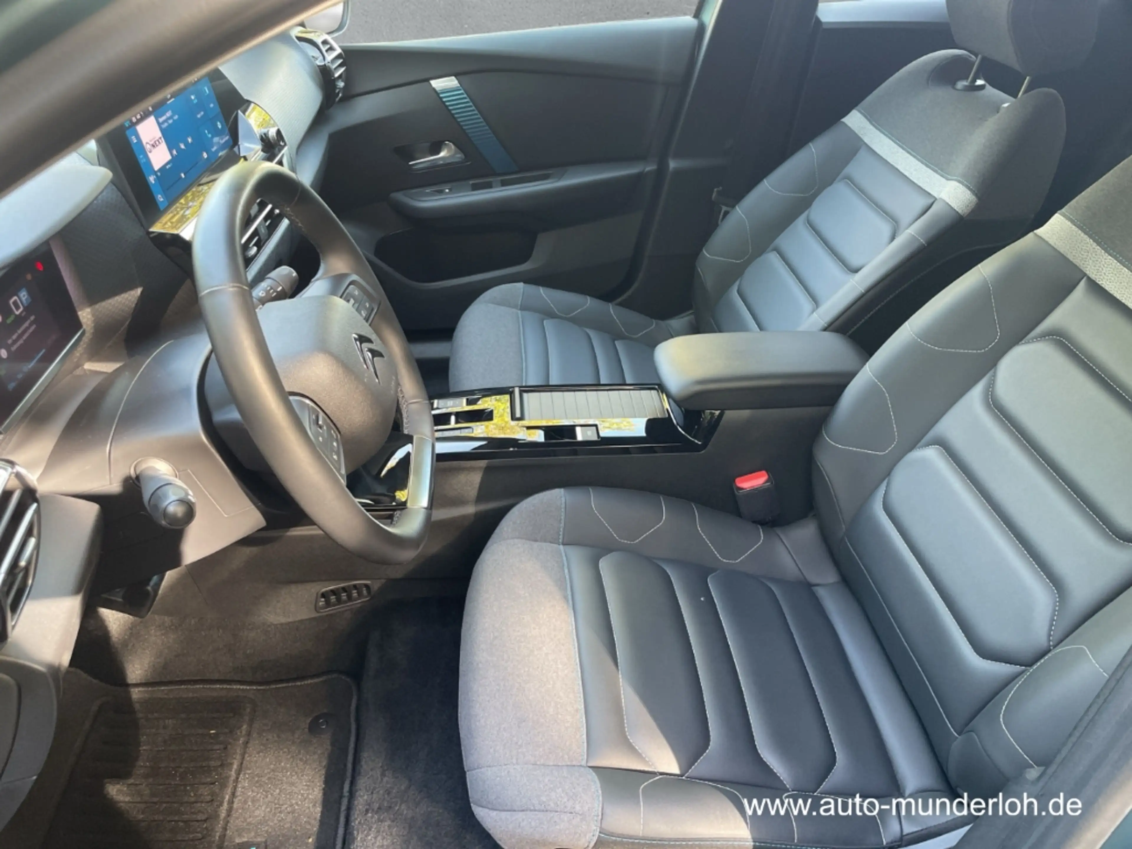 Citroen E-C4 Electric 136 SHINE RÜCKFAHRKAMERA  SITZHEIZUNG KLIMAAUTOMAT — photo 10