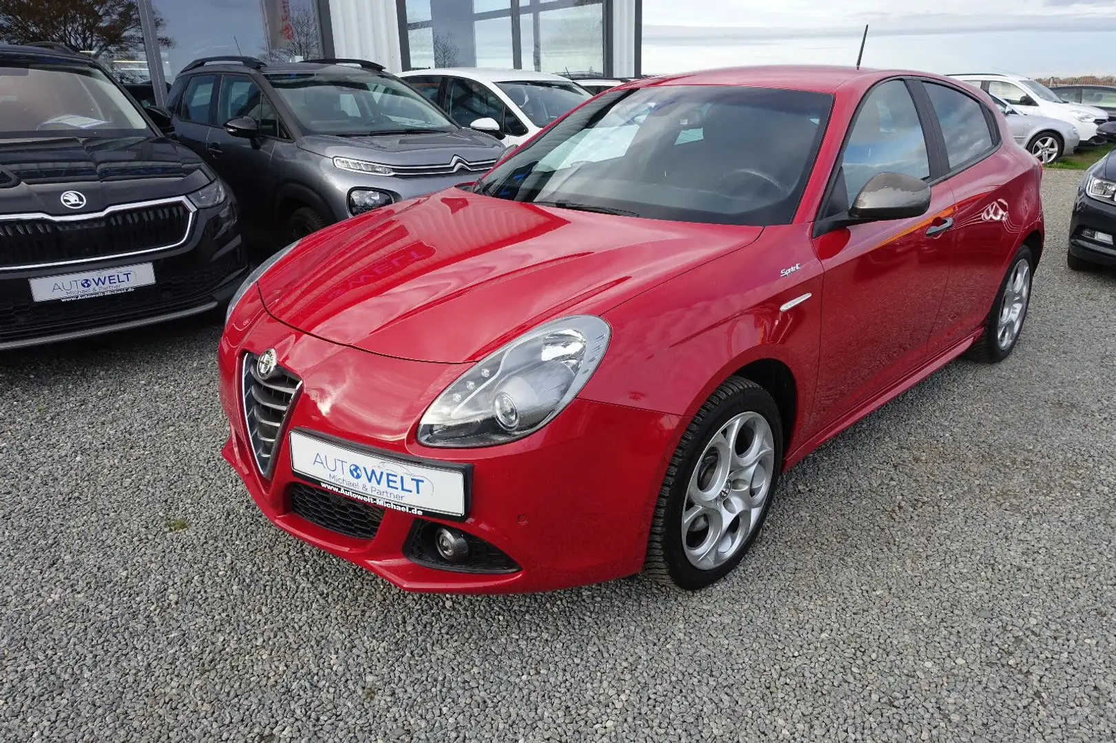 Alfa Romeo Giulietta 2.0 175PS Aut.KLIMAAUT SITZH PDC Gjrei Rot - 2