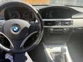 BMW 320 320d xDrive Touring - thumbnail 9
