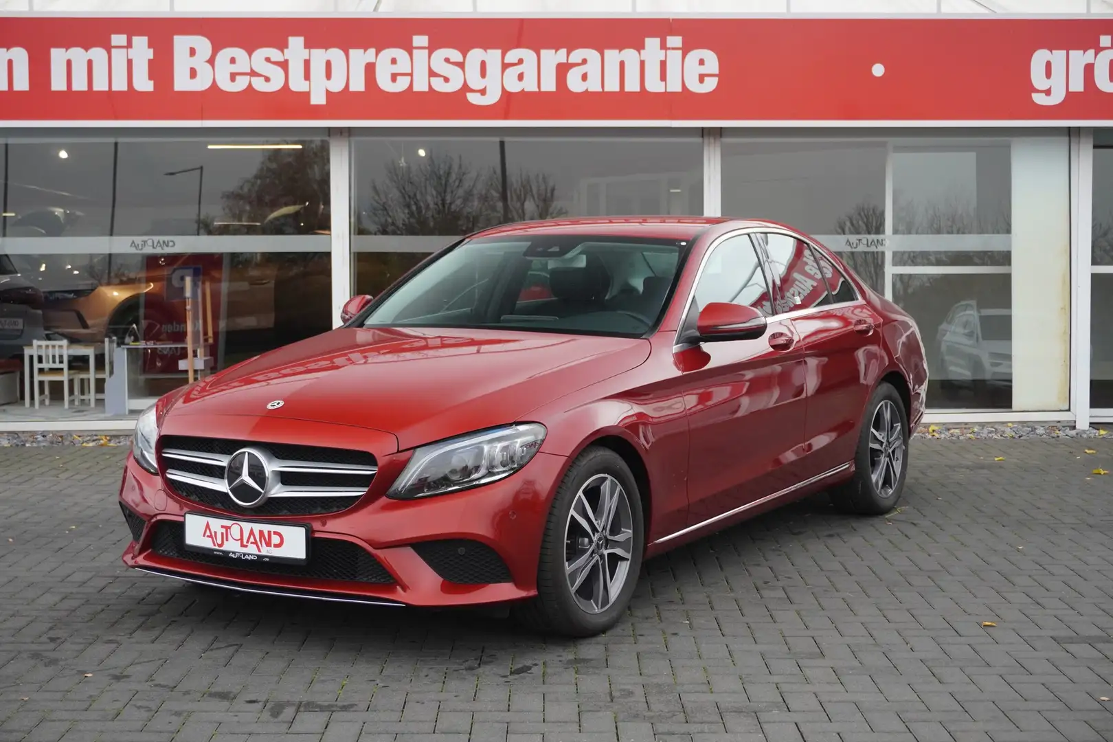 Mercedes-Benz C 180 C180 Avantgarde 9G-Tronic Aut. PDC ACC Spurhalte Rood - 2