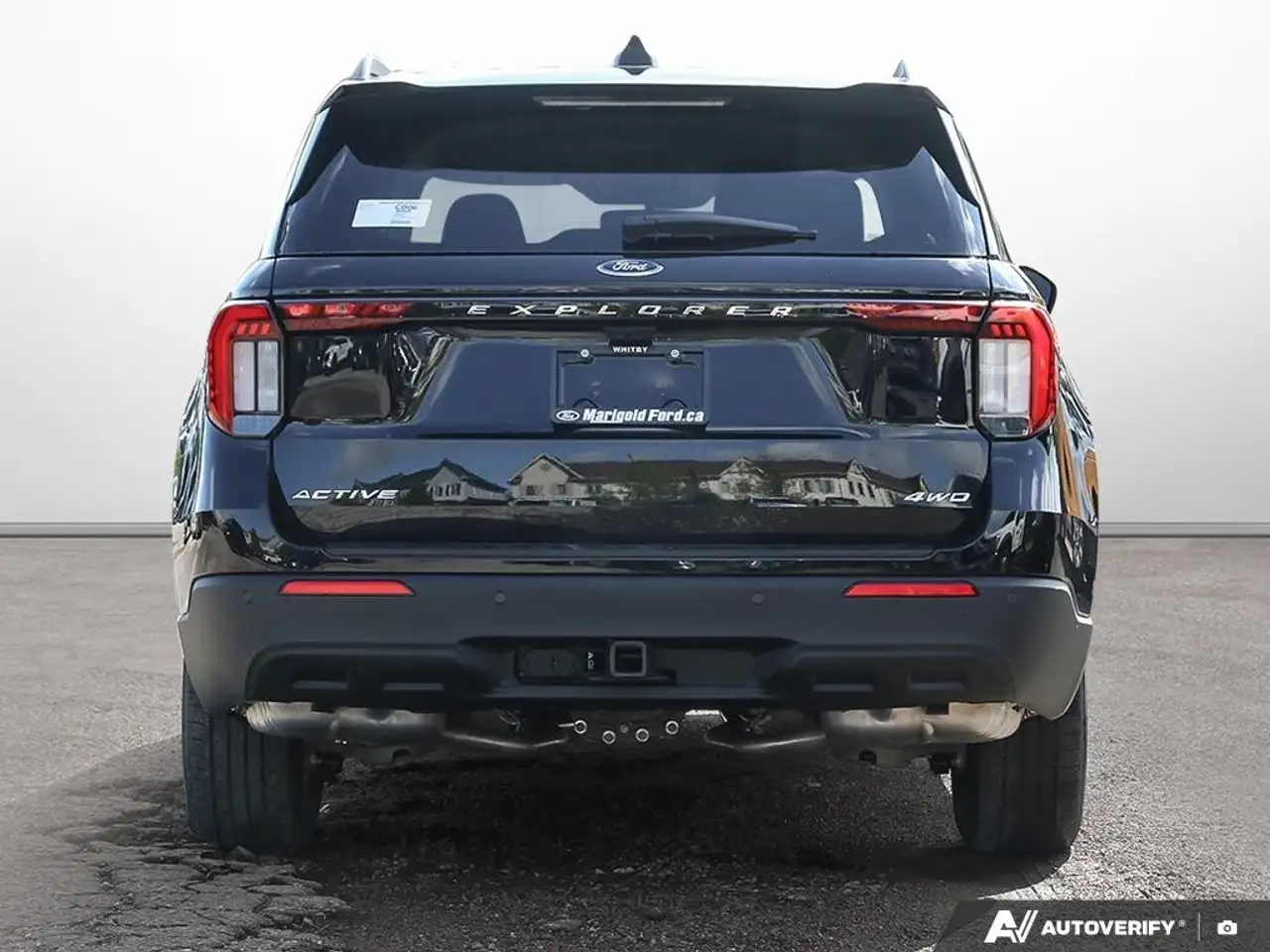 Ford Explorer снимка Ford Explorer