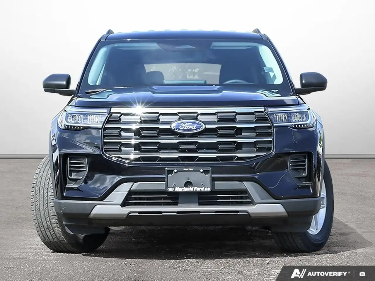 Ford Explorer снимка Ford Explorer