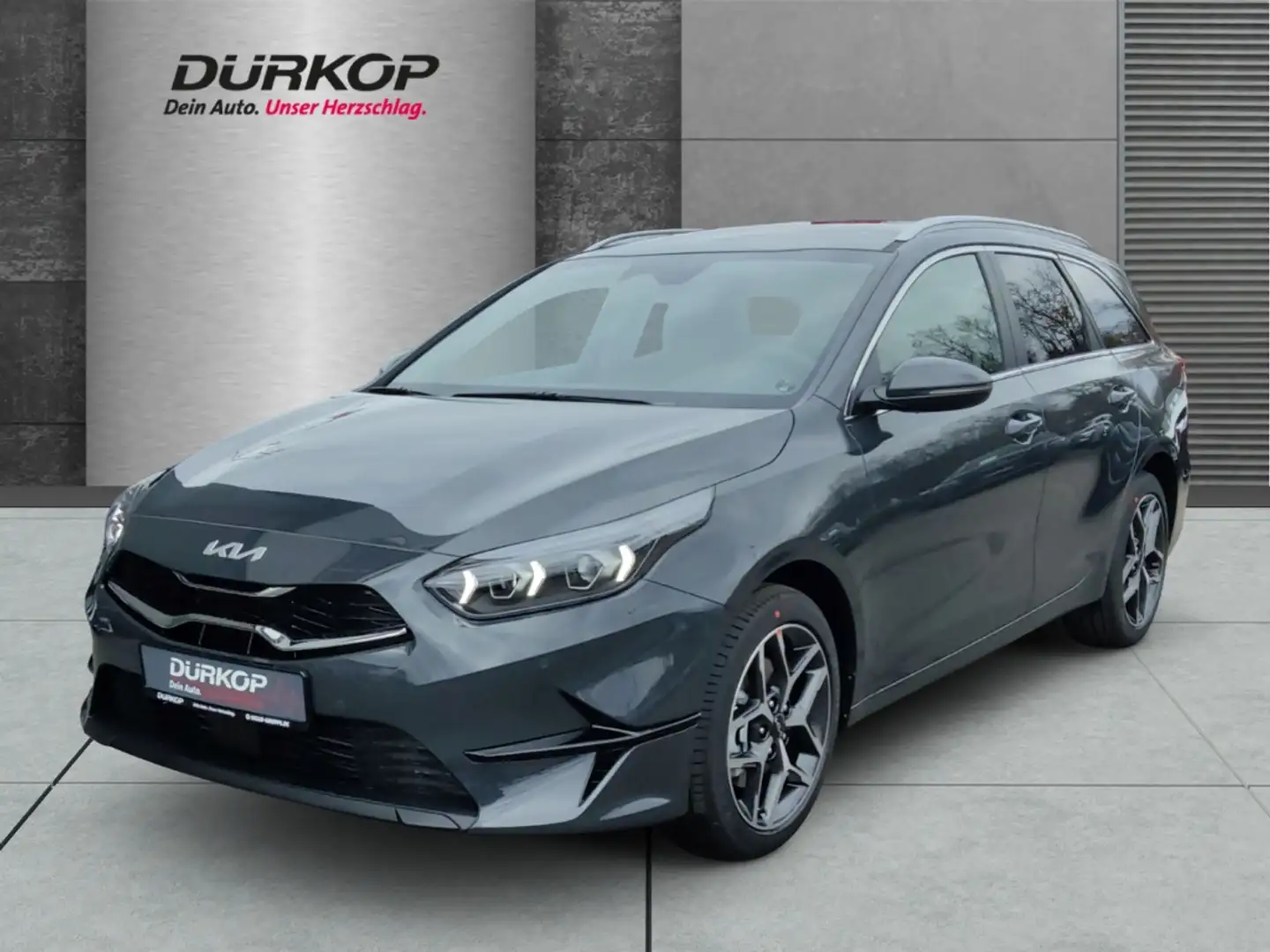 Kia Ceed SW / cee'd SW Ultimate Edition 1.5T Mild-Hybrid DCT Style Navi L Zwart - 1