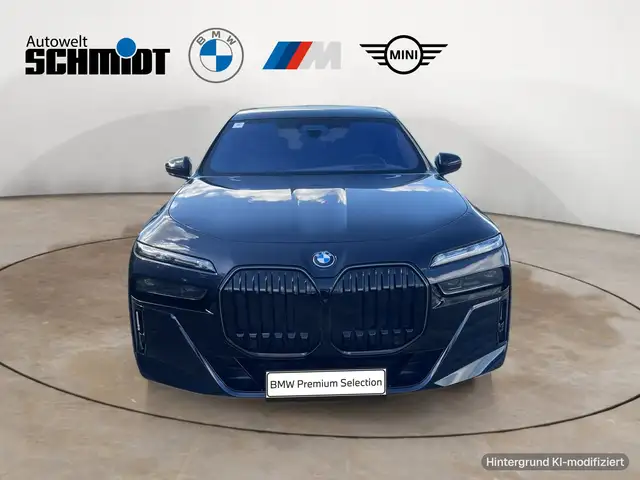 2026 BMW 7 Series in Black for sale