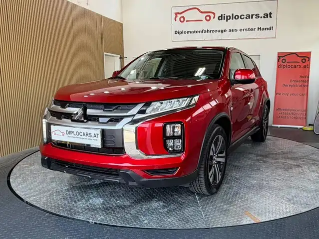 Mitsubishi ASX view 3
